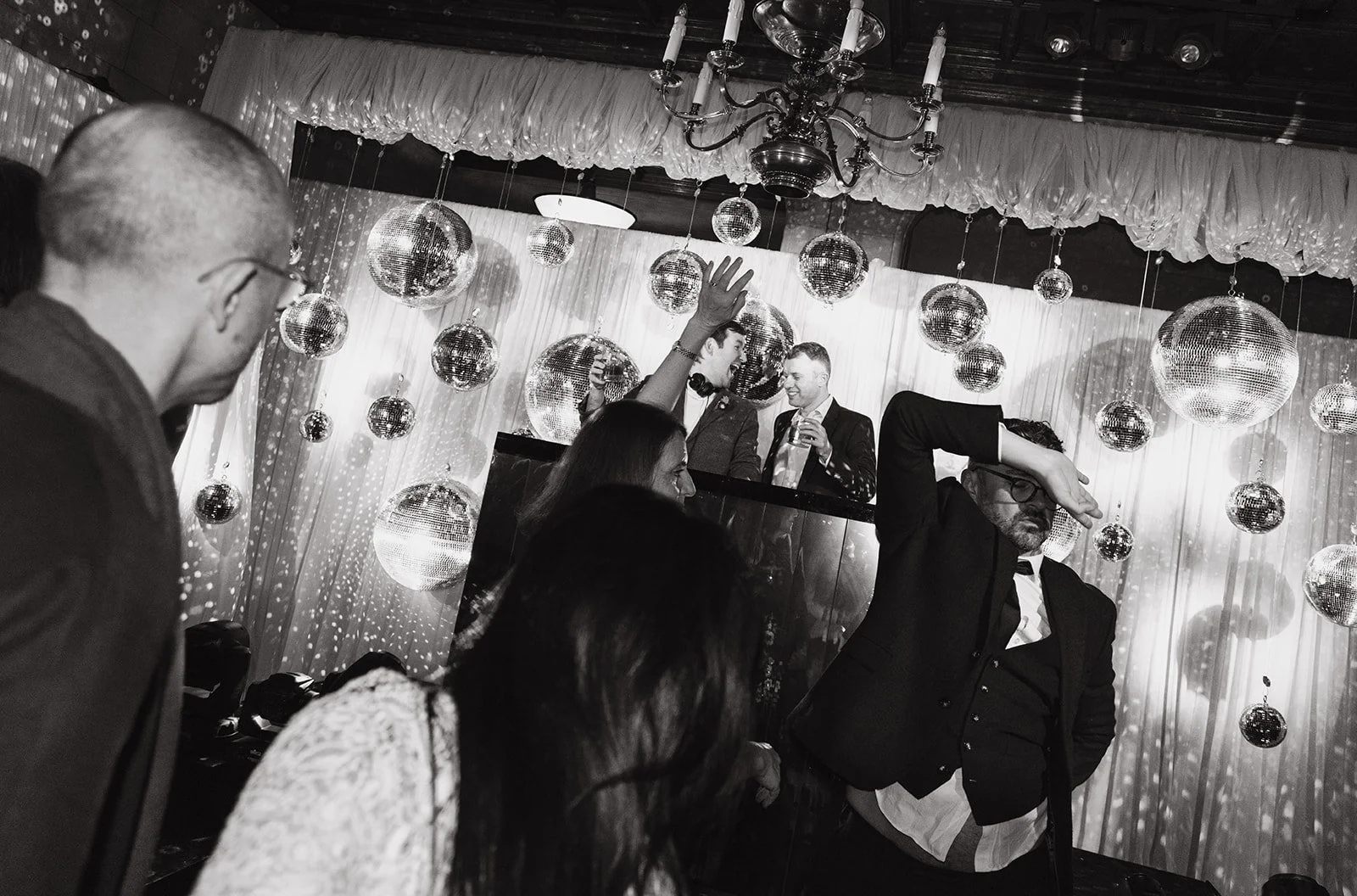 two-temple-place-wedding-london-105.jpg