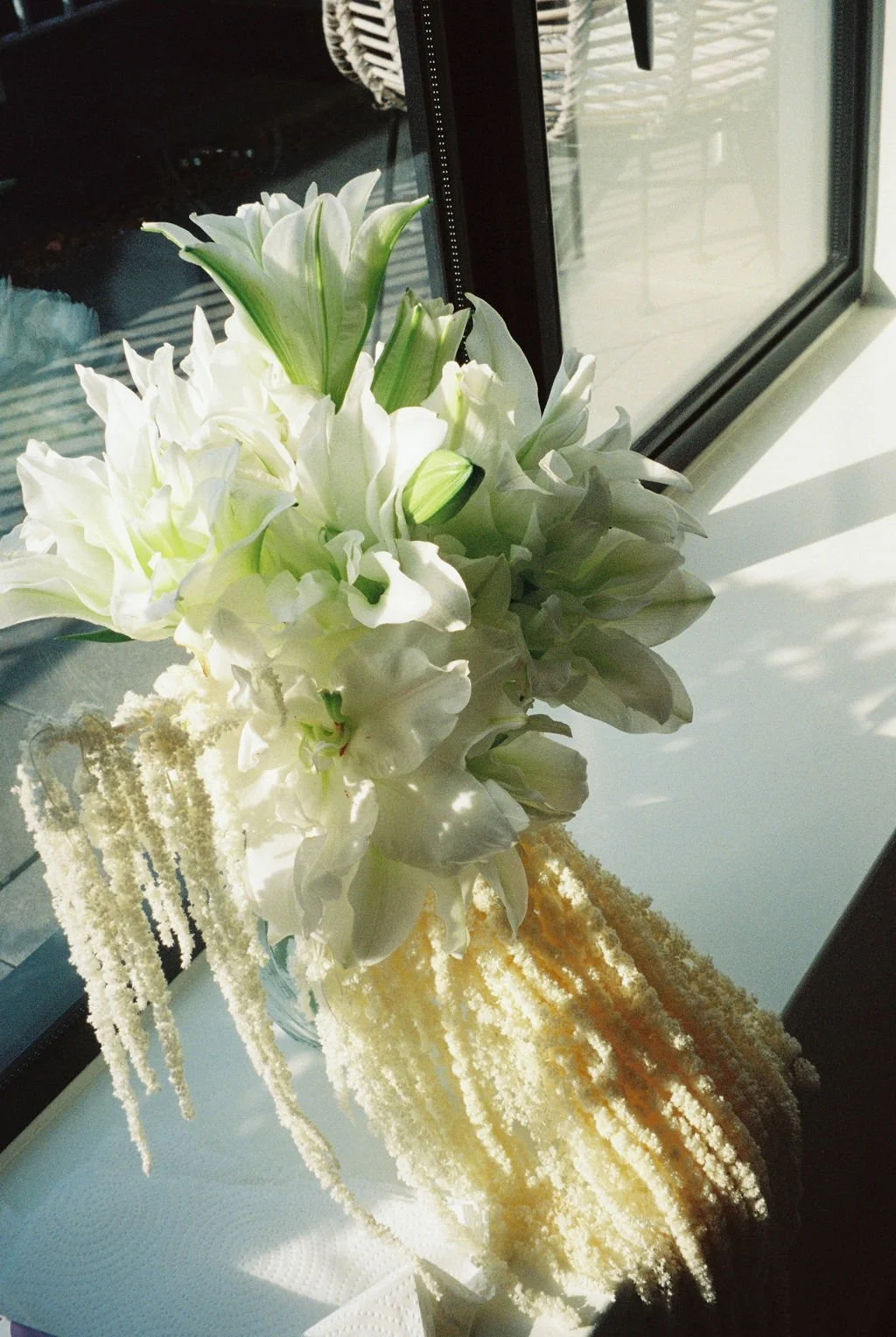 stylish-destination-wedding-east-london-8.jpg