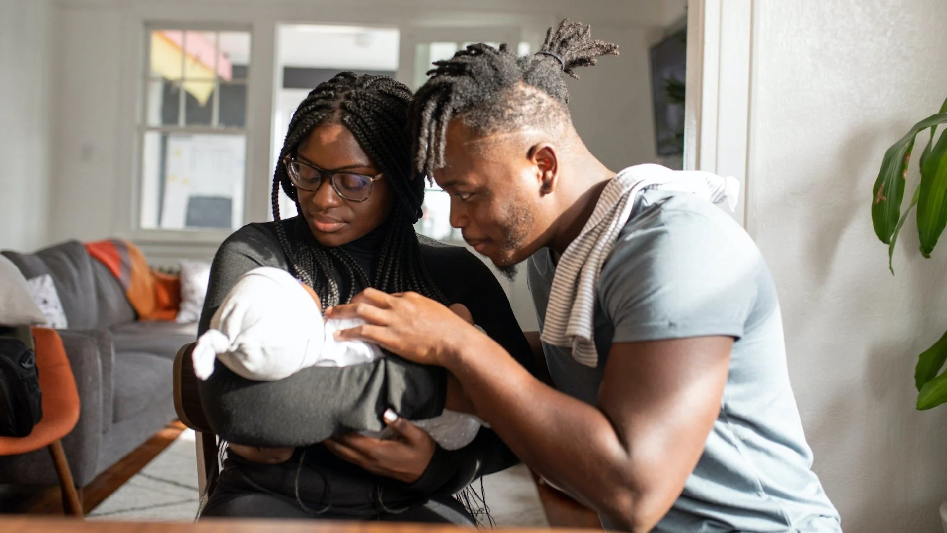 First Time Moms and Dads- How to Stay Connected w/ a New Baby