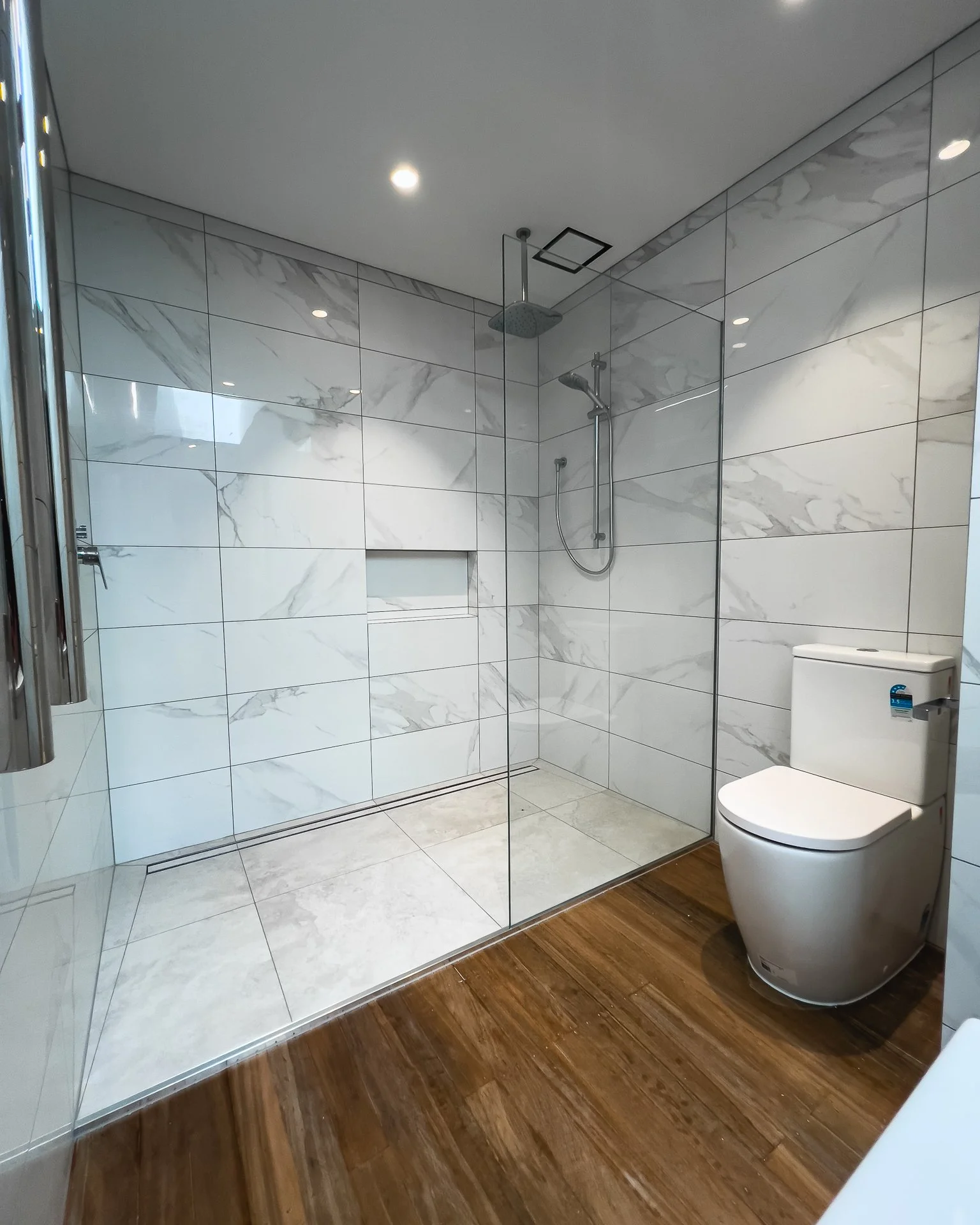 Tuki-Bathroom-after