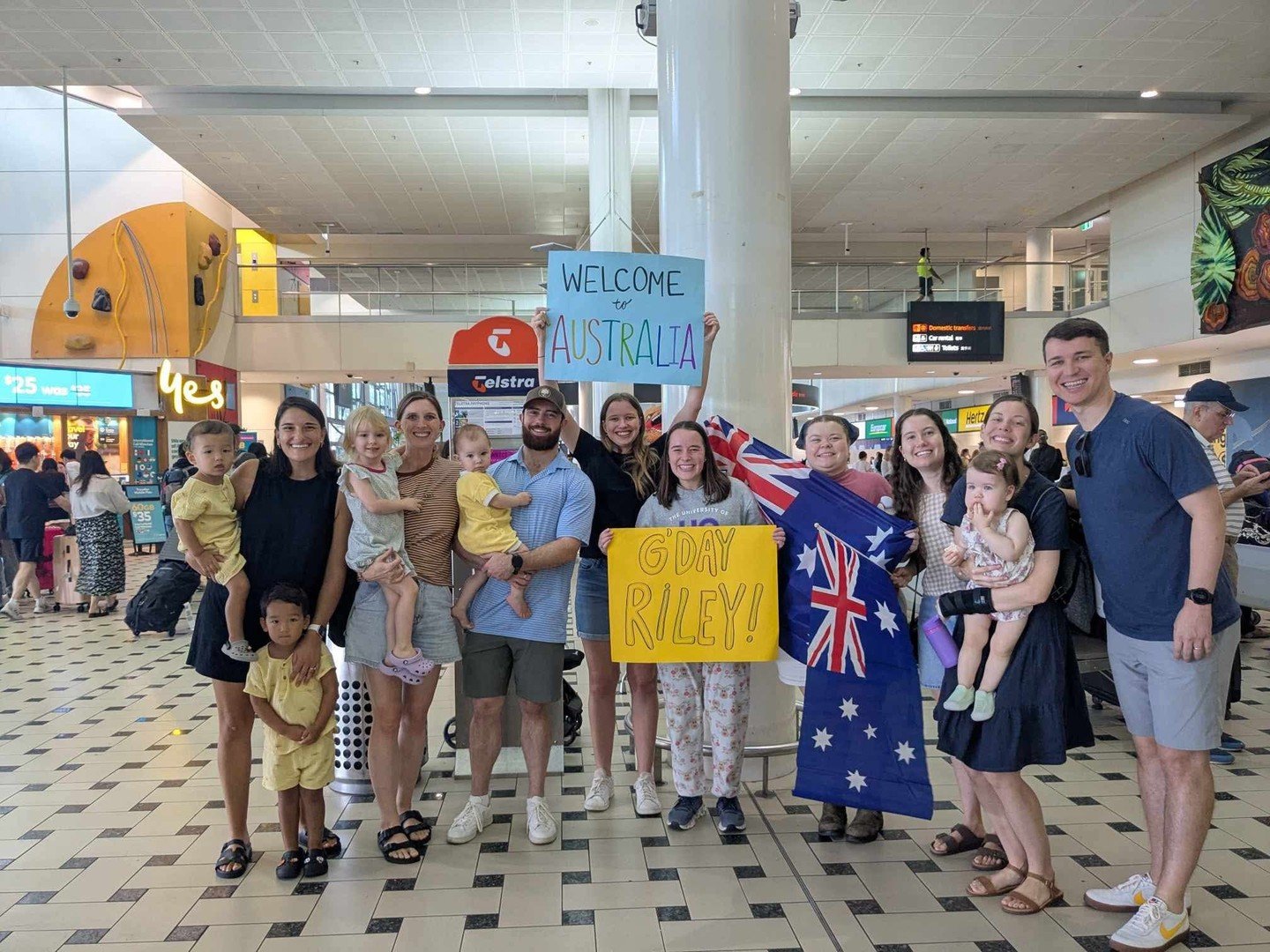 So, now that you're a LEAD staff&hellip; what happens once you land? 😬 Your awesome new team is there to welcome you! 🎉 Check out the fun greetings our newest LEAD staff @smiley_riley5 and @matth61 got in Brisbane 🇦🇺 (@uni_impact) and London 🇬🇧