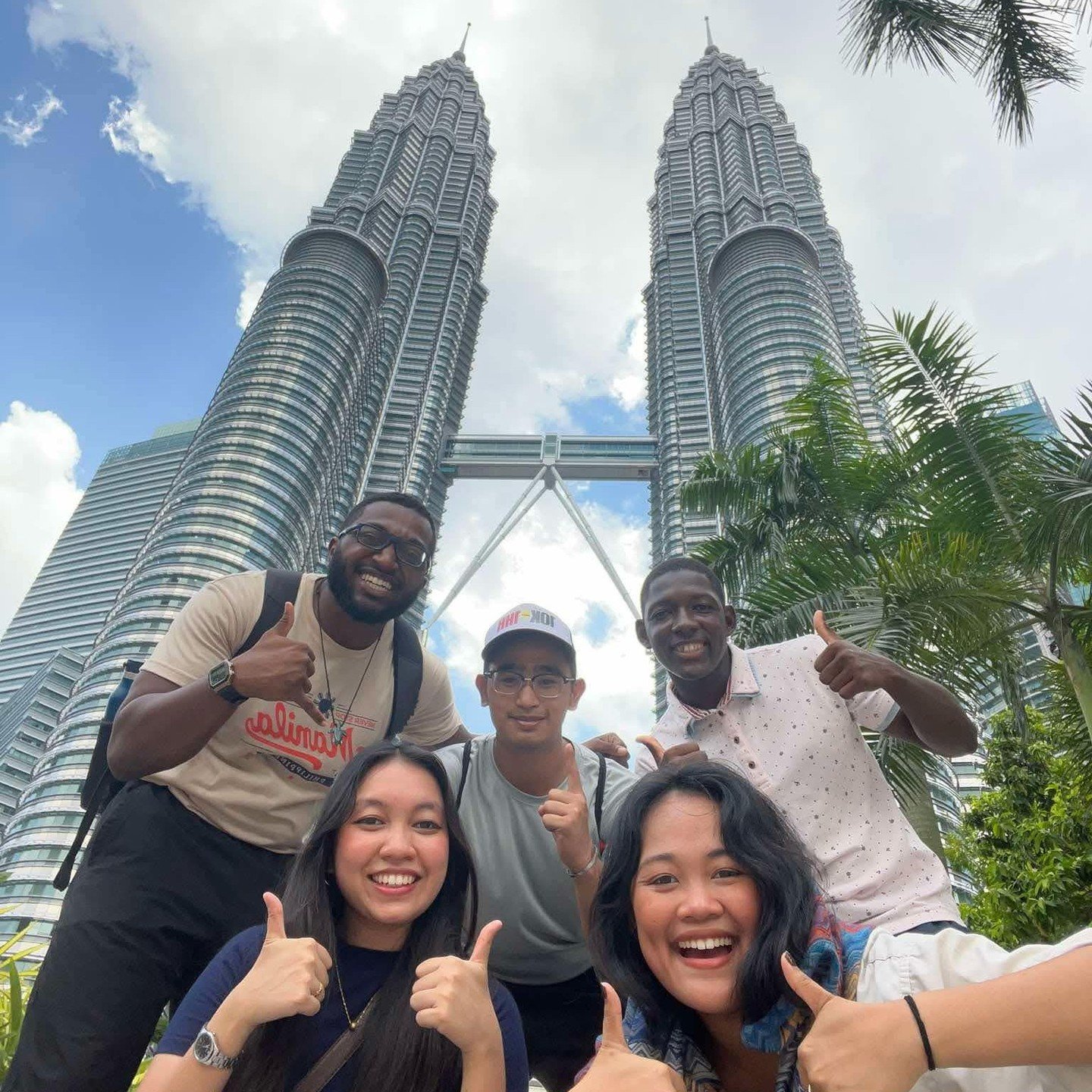 A team of staff and students from Manila, Philippines 🇵🇭 went on an investigative trip to Kuala Lumpur, Malaysia. 🇲🇾 This was a powerful step forward towards sending a long-term team to reach college students in Malaysia. 🙏🏼 Pray with us for mo