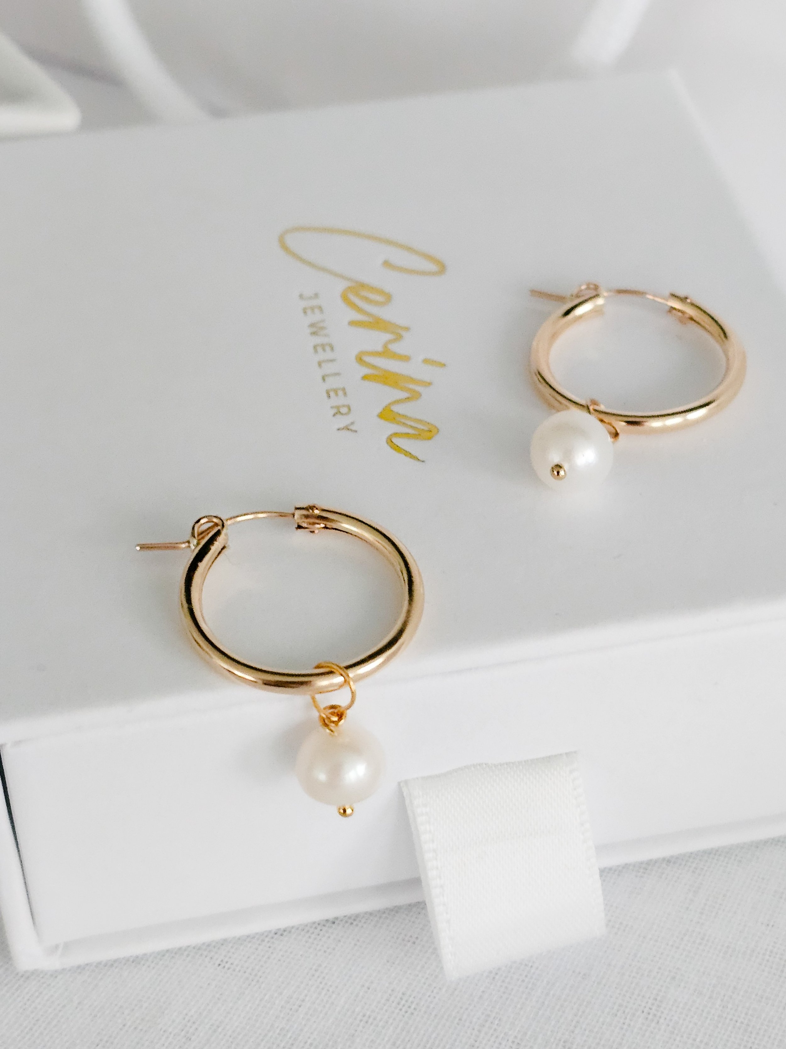 The difference between gold filled & gold plated