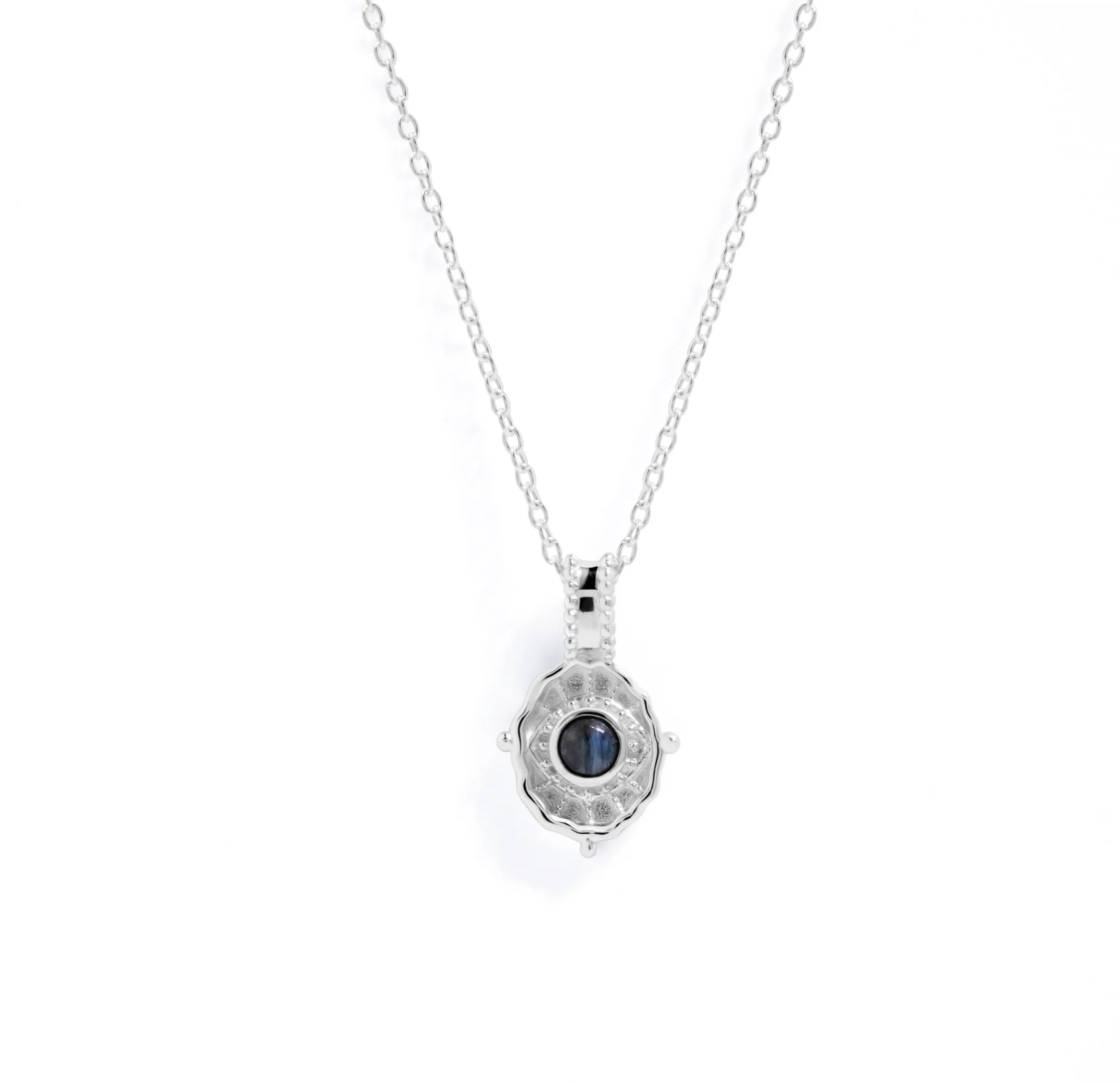 Protection+necklace.png