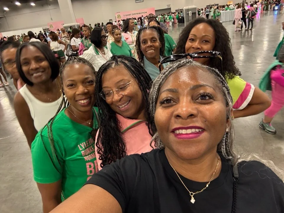 Day 2 | History Made 💕💚

Day 2 of the 72nd International Boule was one for the history books! ✨ We are incredibly proud that the sisters of Omicron Gamma Omega Chapter were part of Alpha Kappa Alpha Sorority, Incorporated&reg;&rsquo;s Guinness Worl