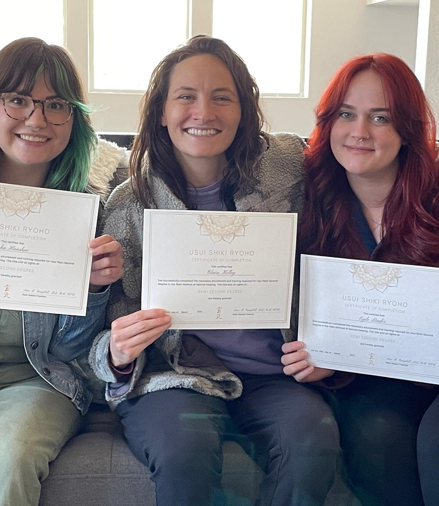 Congratulations to Denver&rsquo;s newest Reiki Level 2 practitioners! 💖
&bull;
@sagebrush.doula @claireelisemarie @goldie.birth.botany 
&bull;
I&rsquo;m so grateful to know each of you! ✨
&bull;
#usuireiki #reikienergy #reikilevel2 #reikilove #color