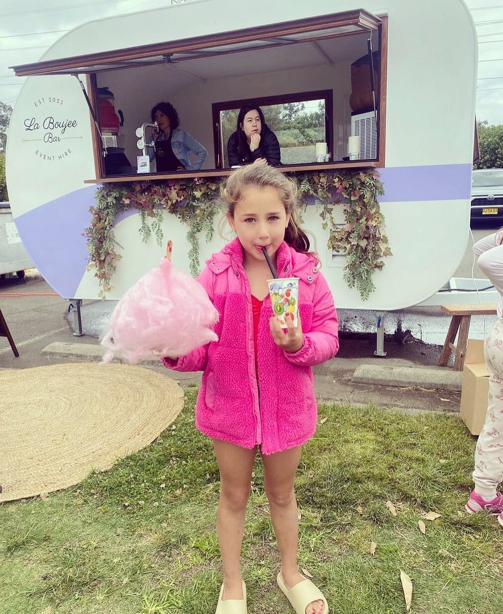 All kids love slushies and fairy floss 😋😋#slushies #fairyfloss #partiesandevents