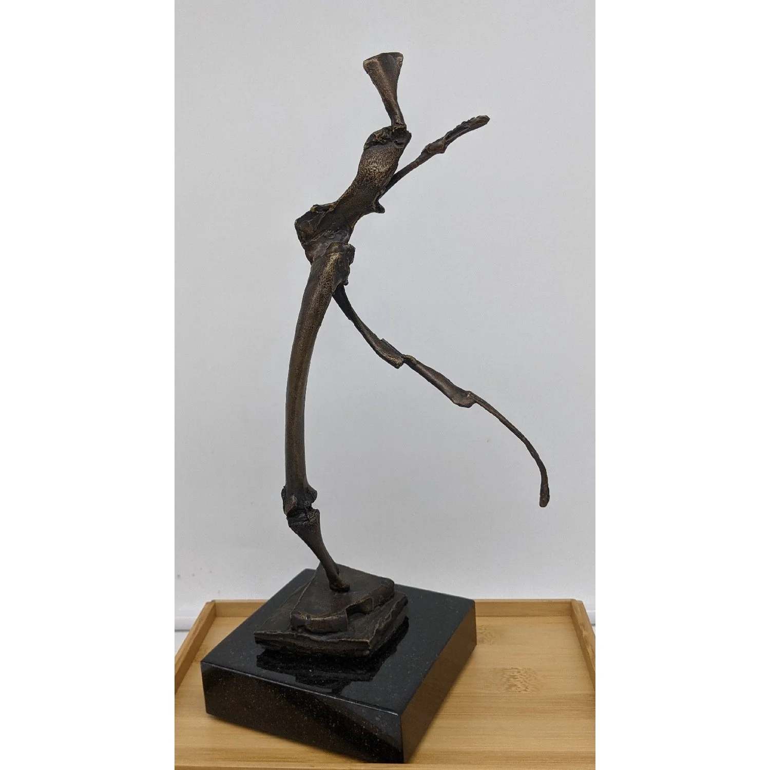 Pat Mahony
“Alacritus ‘Joy’”
Bronze
11"x3"x 6"
$900