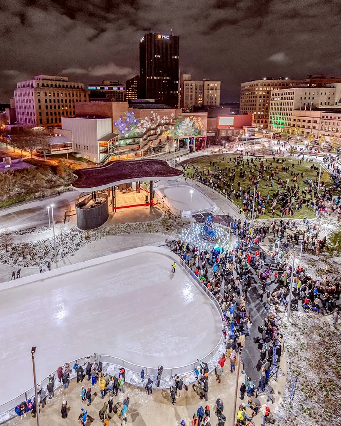 Heading to Downtown Akron Frost Fest? Warm up before or after the festivities at Crave! Cozy up with our hearty soups and hot drinks&mdash;the perfect way to beat the chill. We're your home base for comfort this winter. ❄️🥣

@downtownakronpartnershi