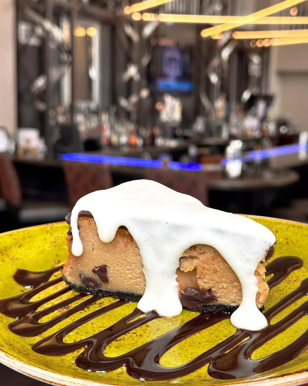 Peanut butter, chocolate chip cheesecake. Chocolate Oreo crust. Topped with chocolate ganache. This one doesn&rsquo;t need a reason. Just order it.

#CraveAkron #EatDrinkCrave #AkronEats #Dessert #cheesecakecups