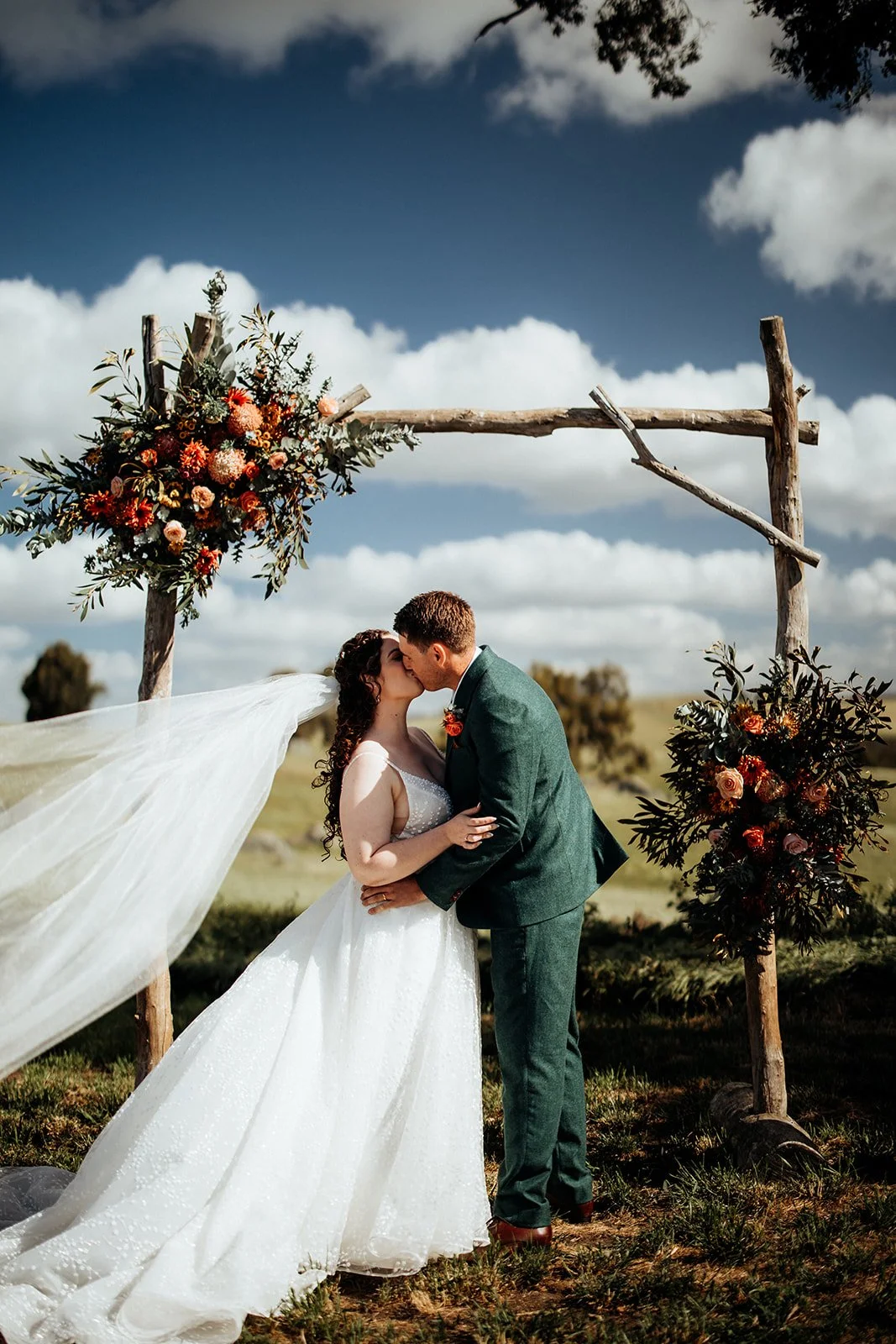 Dalmore_Farm_Wedding_Shannyn_Liam
