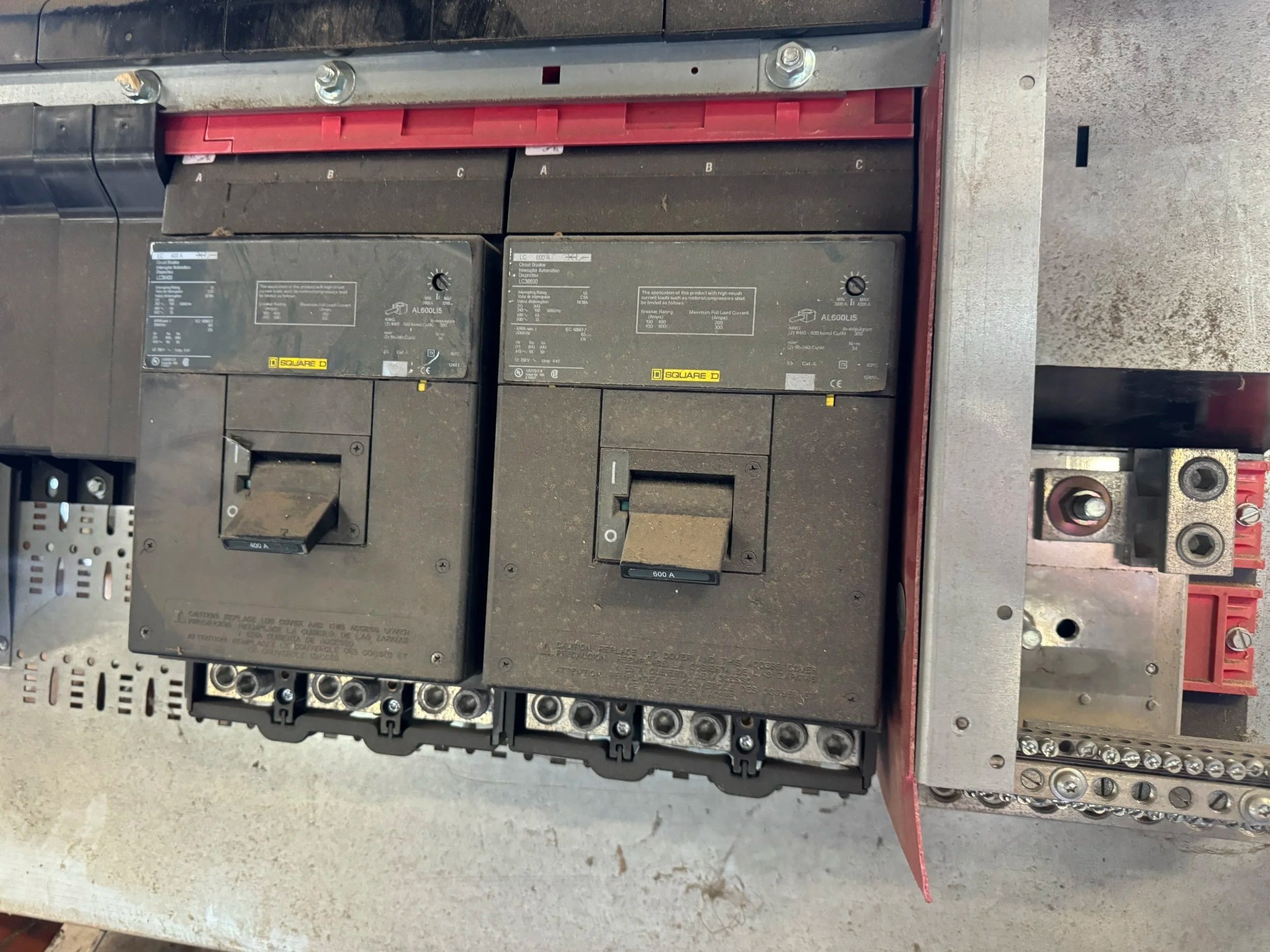 industrial i-line circuit breakers square d