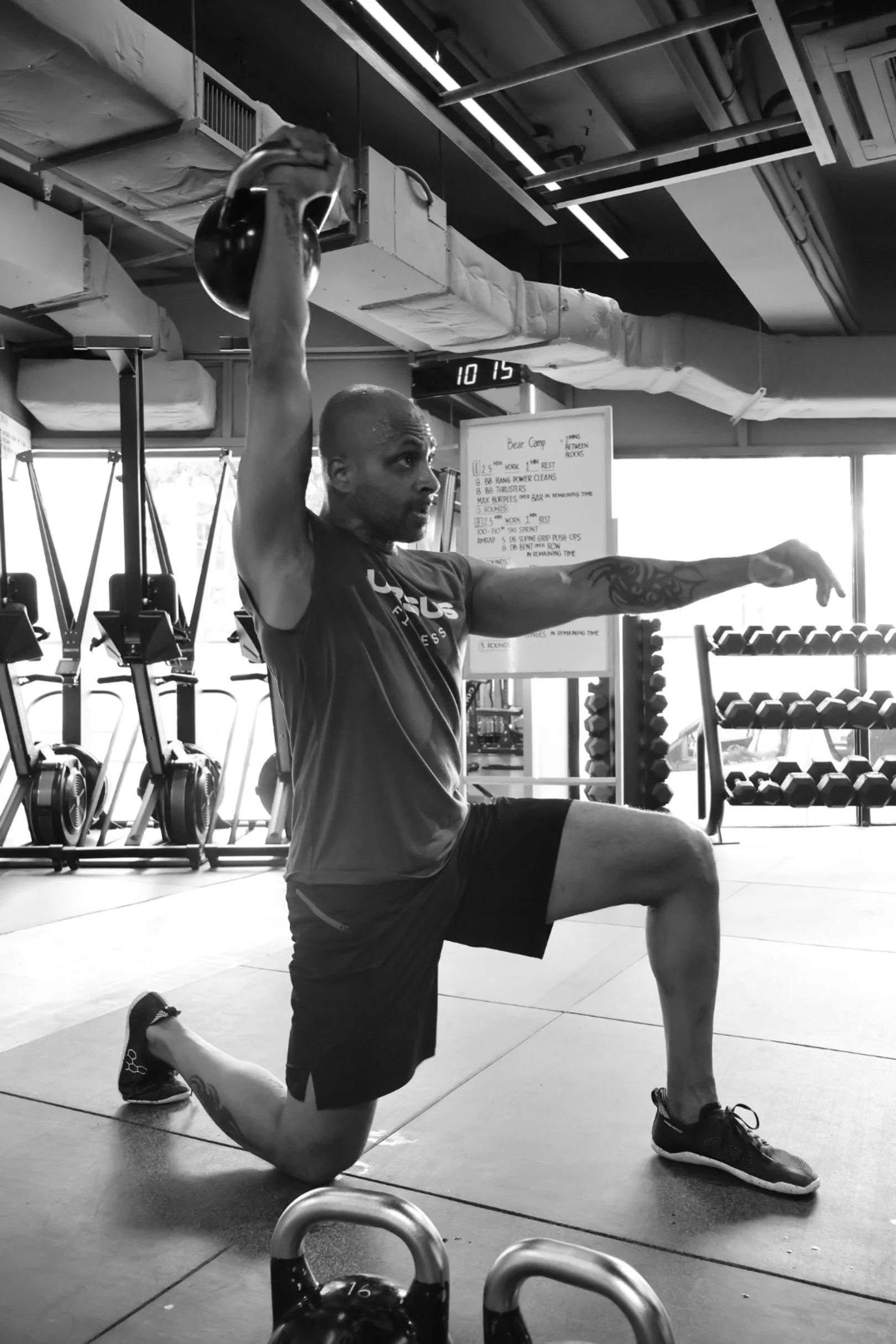 Kettlebell-Workout-at-URSUS-Fitness.JPG