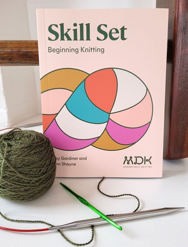 5 Great Resources to Help You Learn to Knit - Simple Handmade. Everyday