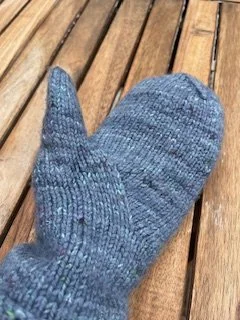 Arched Gusset Mittens(June)