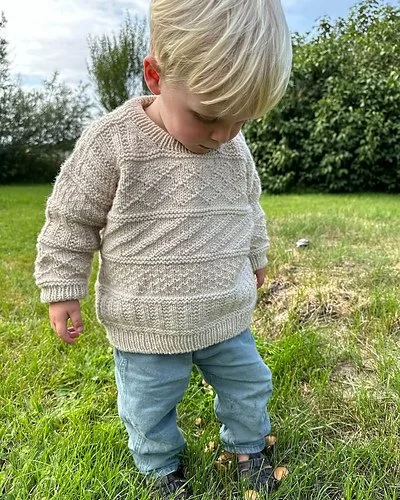 Storm Sweater(October)
