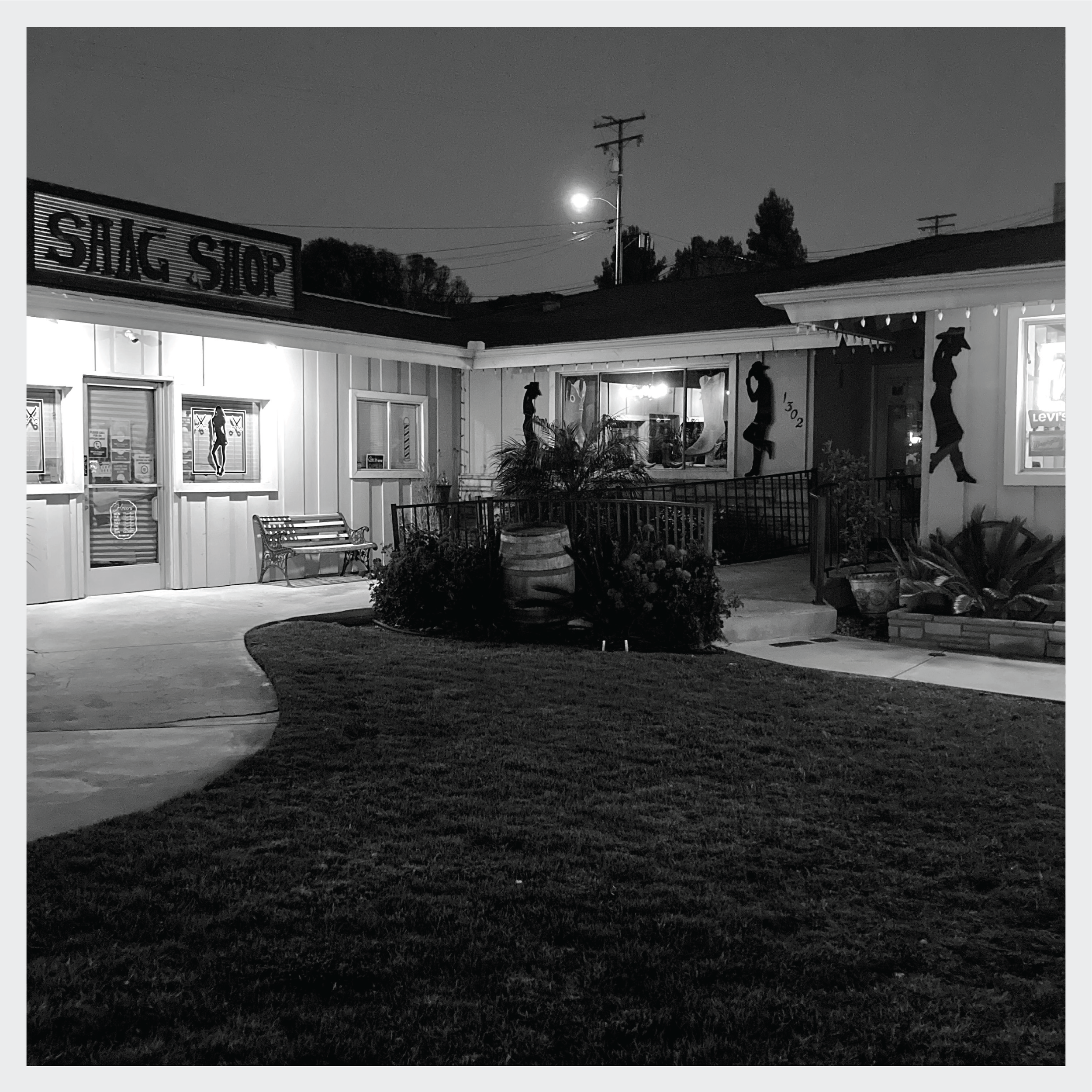 Under Great Oaks-46.png