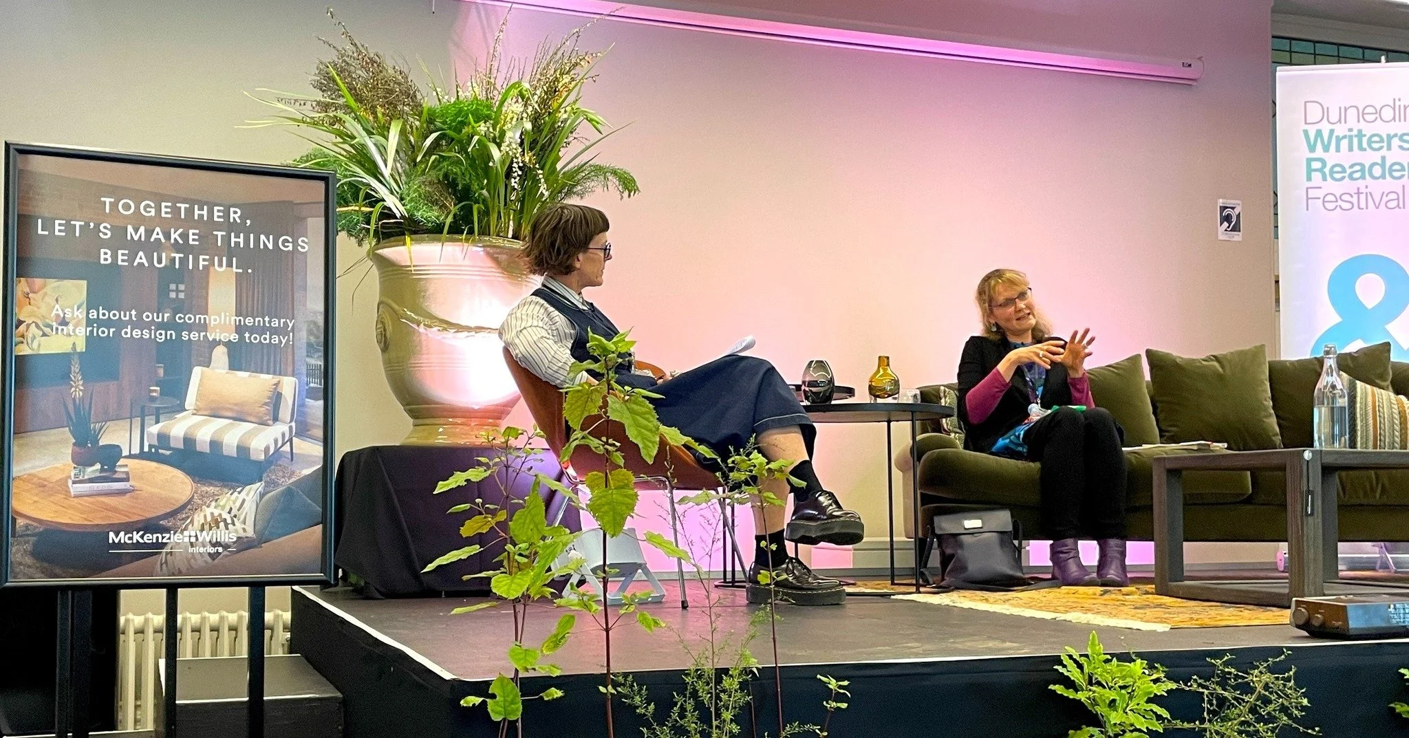 🪑📚 How great was the stage design this year?! We have McKenzie & Willis @mckenzie_and_willis to thank for that, helping us set the scene for cosy and comfy kōrero at this year's festival, literally!
From Peta Mathias reclining on the Fullwood