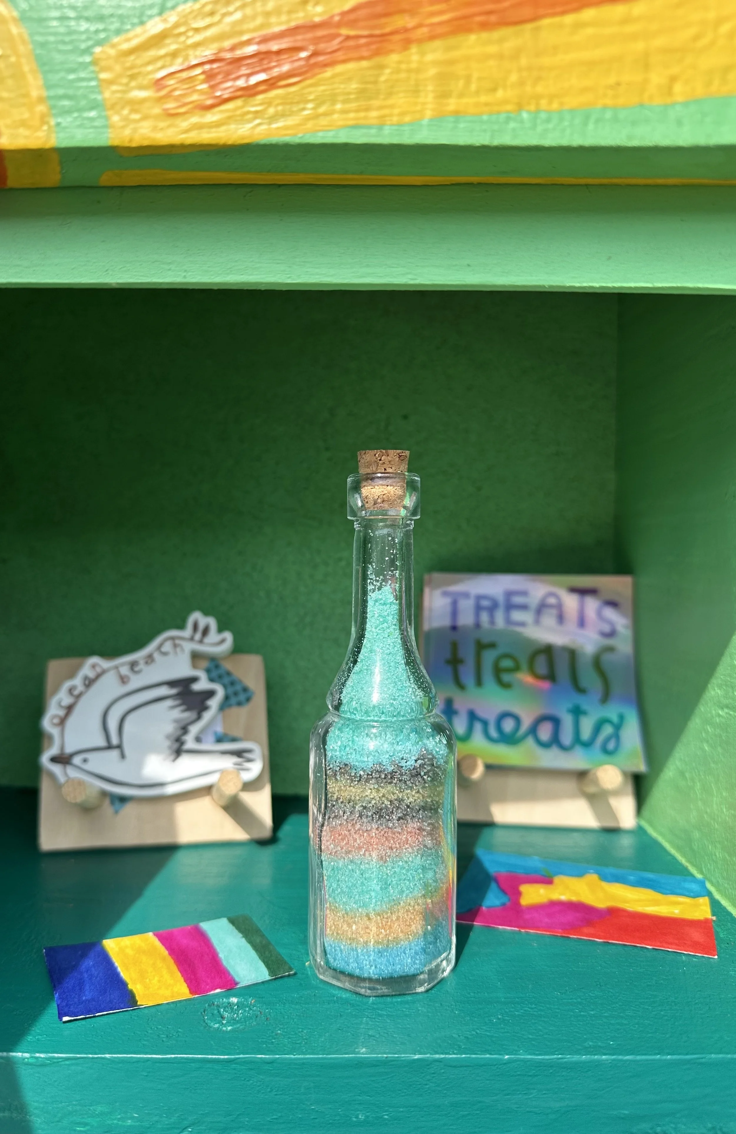 oooh mystical sand art from a mystery treatster!