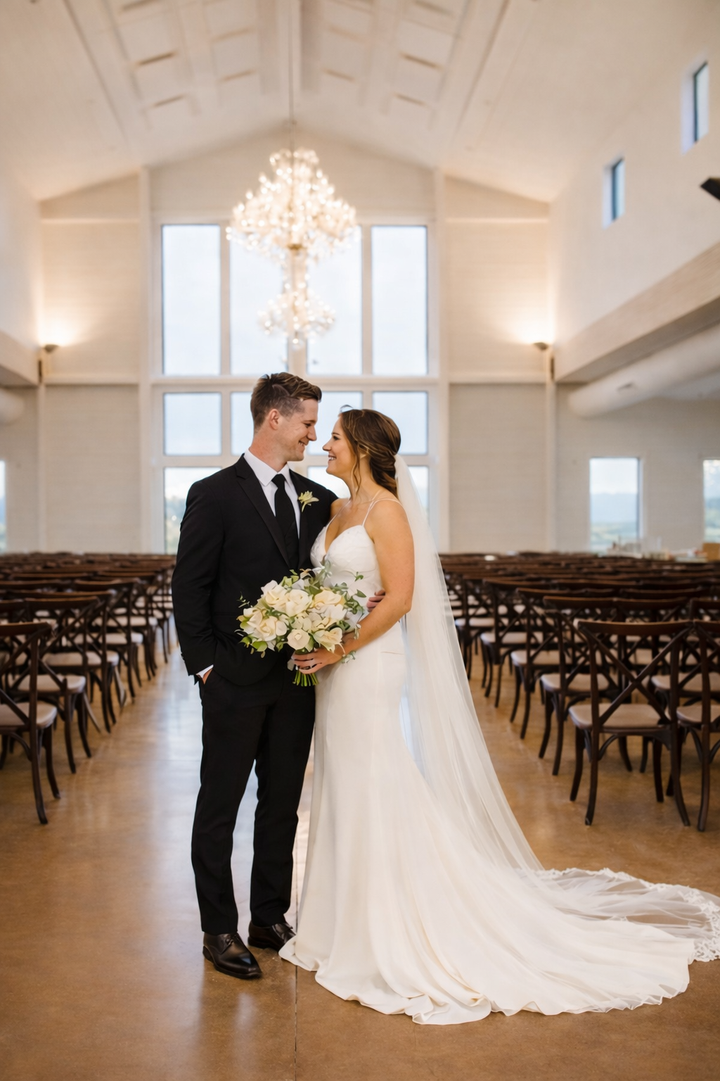Wedding at The Atrium at Blue Haven | Sioux Falls Wedding Photographer