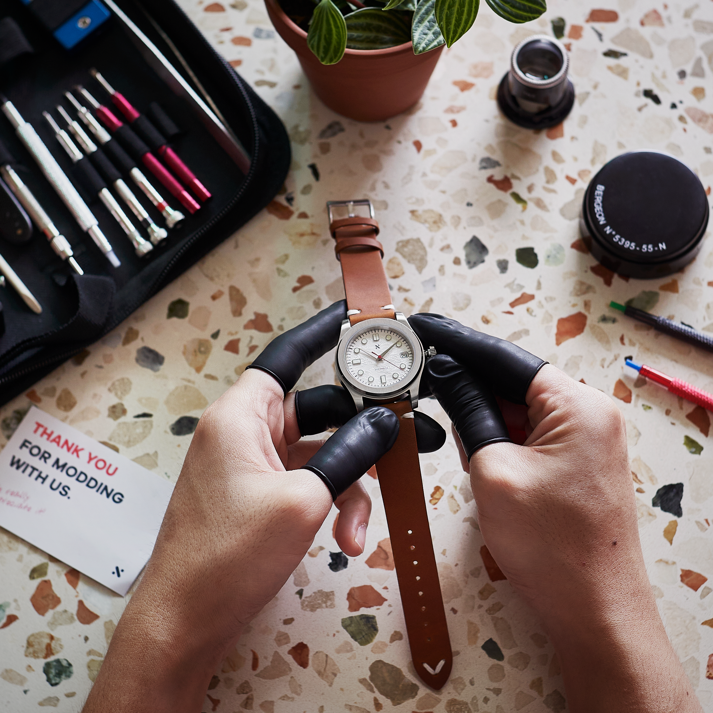 The Best Tweezers for Watch Modding and Watch Making 