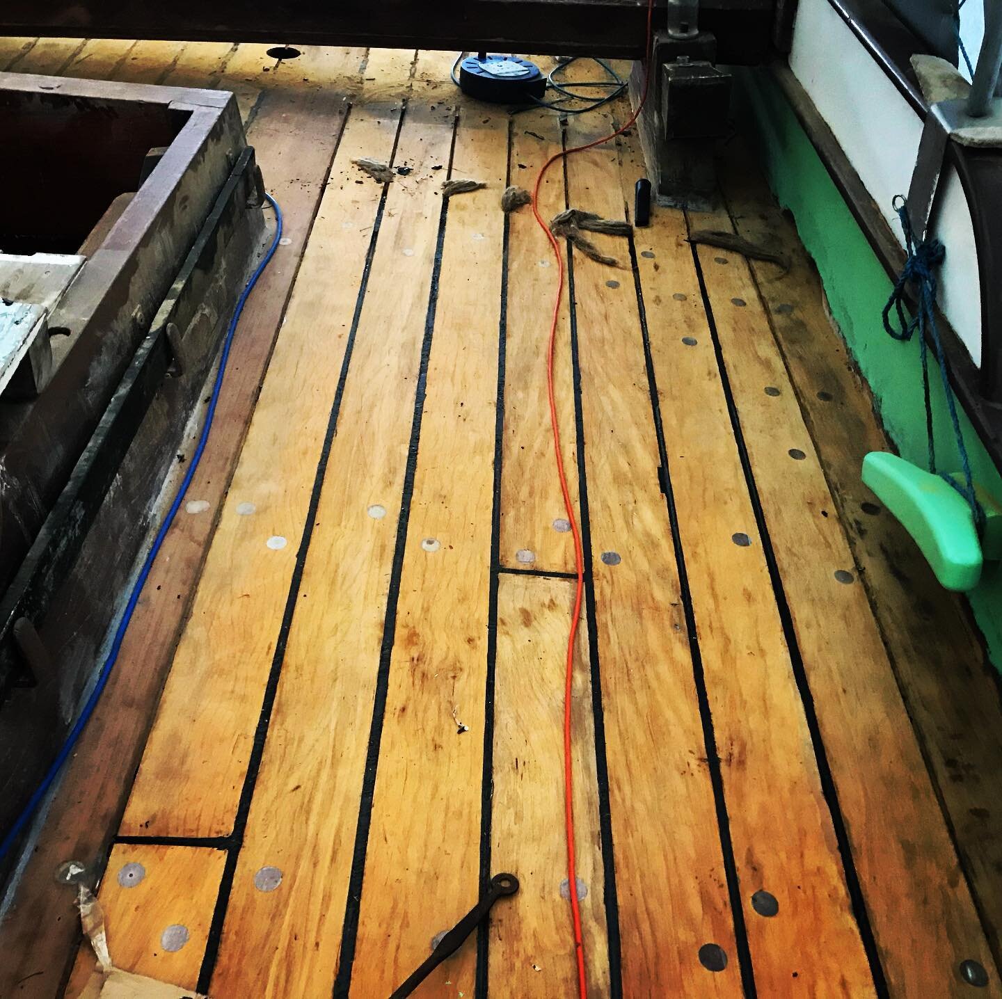 Sometimes in life we think that new is best. This was the case when DAWN was rebuilt and the decision was taken to embrace the modern system of corking a deck.

Thirteen years of fighting deck leaks the decision to rout out the decks to receive the t