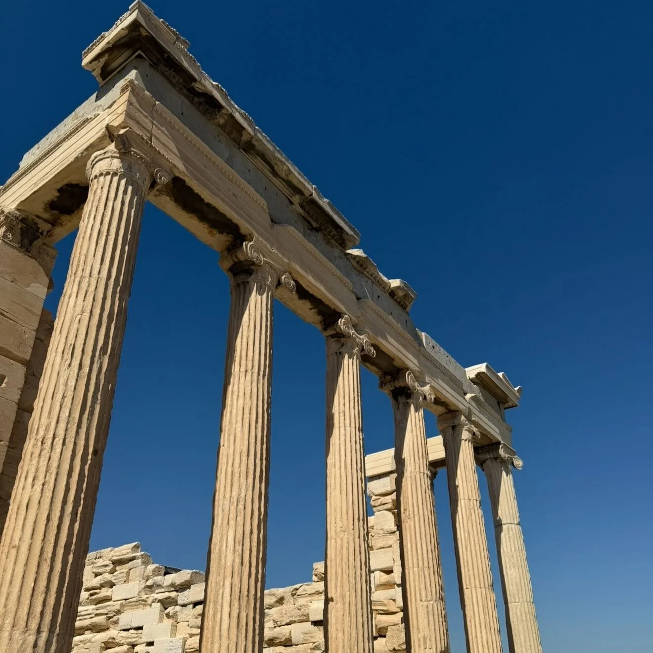 Happy Independence Day 🇬🇷 
Celebrating Greek freedom, heritage &amp; pride since 1821 🕊️