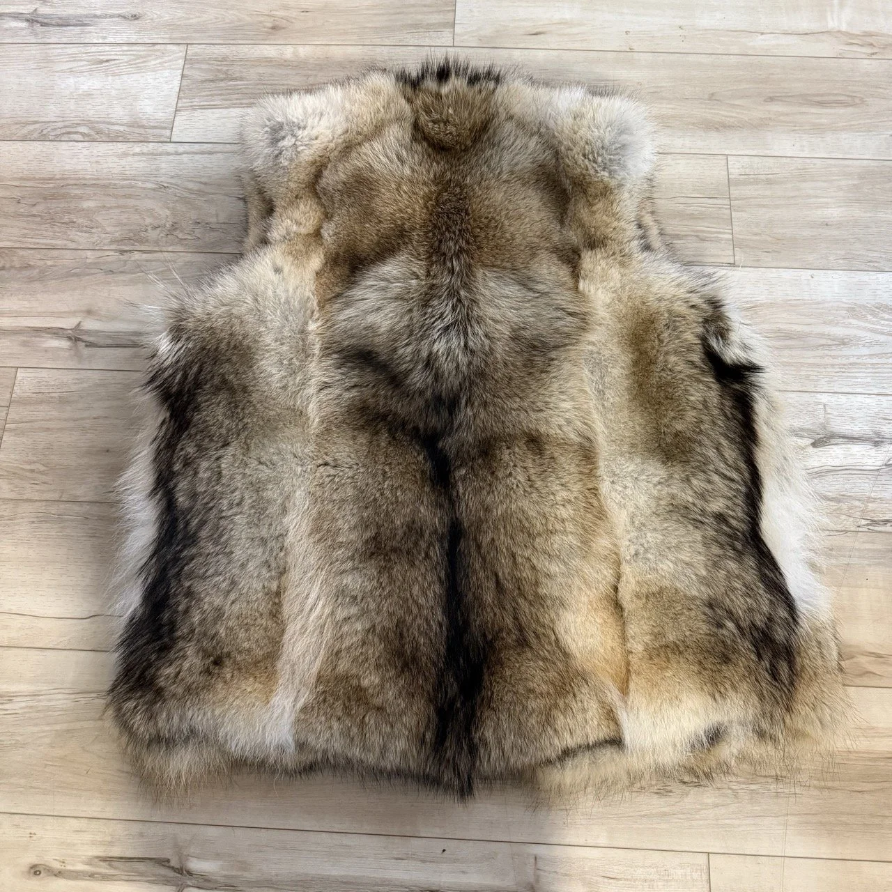 Coyote fur vest back