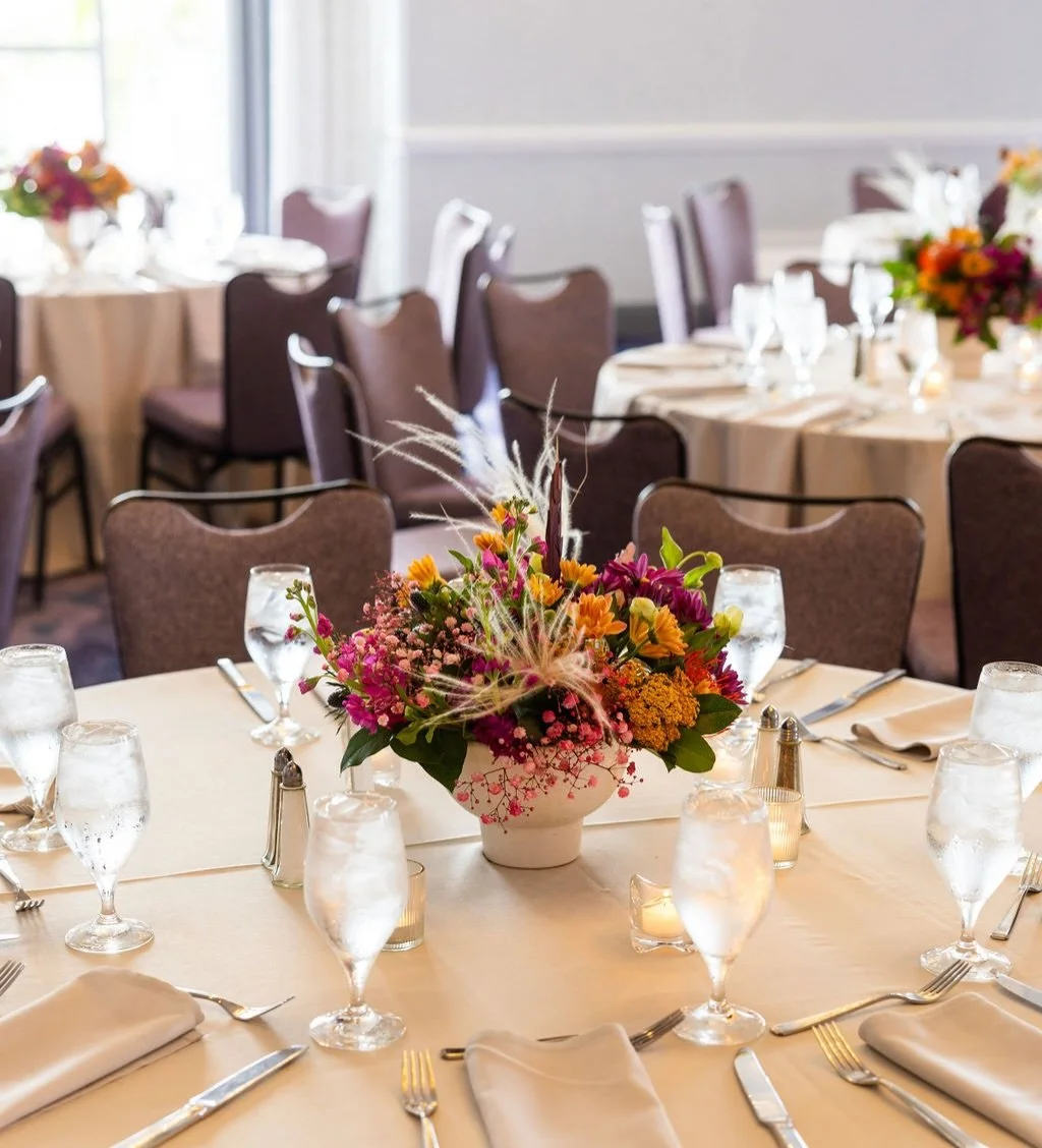 A burst of colors as bright and joyful as the celebration itself 💐
-

@loewscoronado
@sdweddingsbygina
@baharsandiego
@bestudios_sd
@theracollective
@djvermix
@music_phreek
@studiofleurish
@brillianteventlighting
@chiavarichairrentals
@adorefolklore