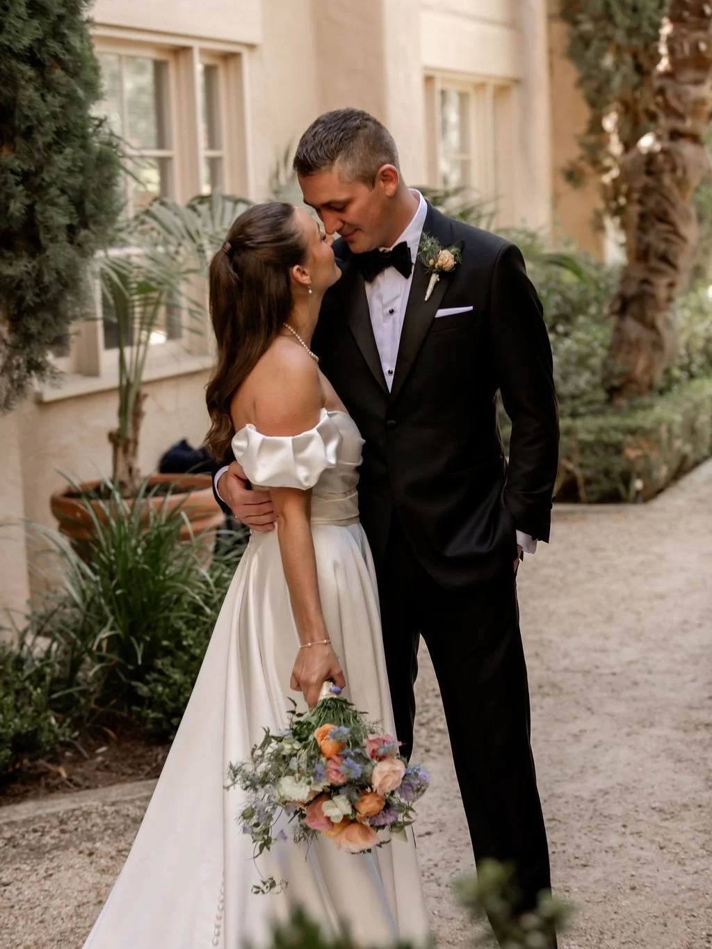 Behind every arrangement is a love story worth celebrating! It was an honor to be part of yours. 
-
-
Planner @amoratelierweddings
Venue @rbiweddings
Photo @sofiaannphoto
Content @candidcreation
Florist @studiofleurish
Rentals @adorefolklore
Beverage