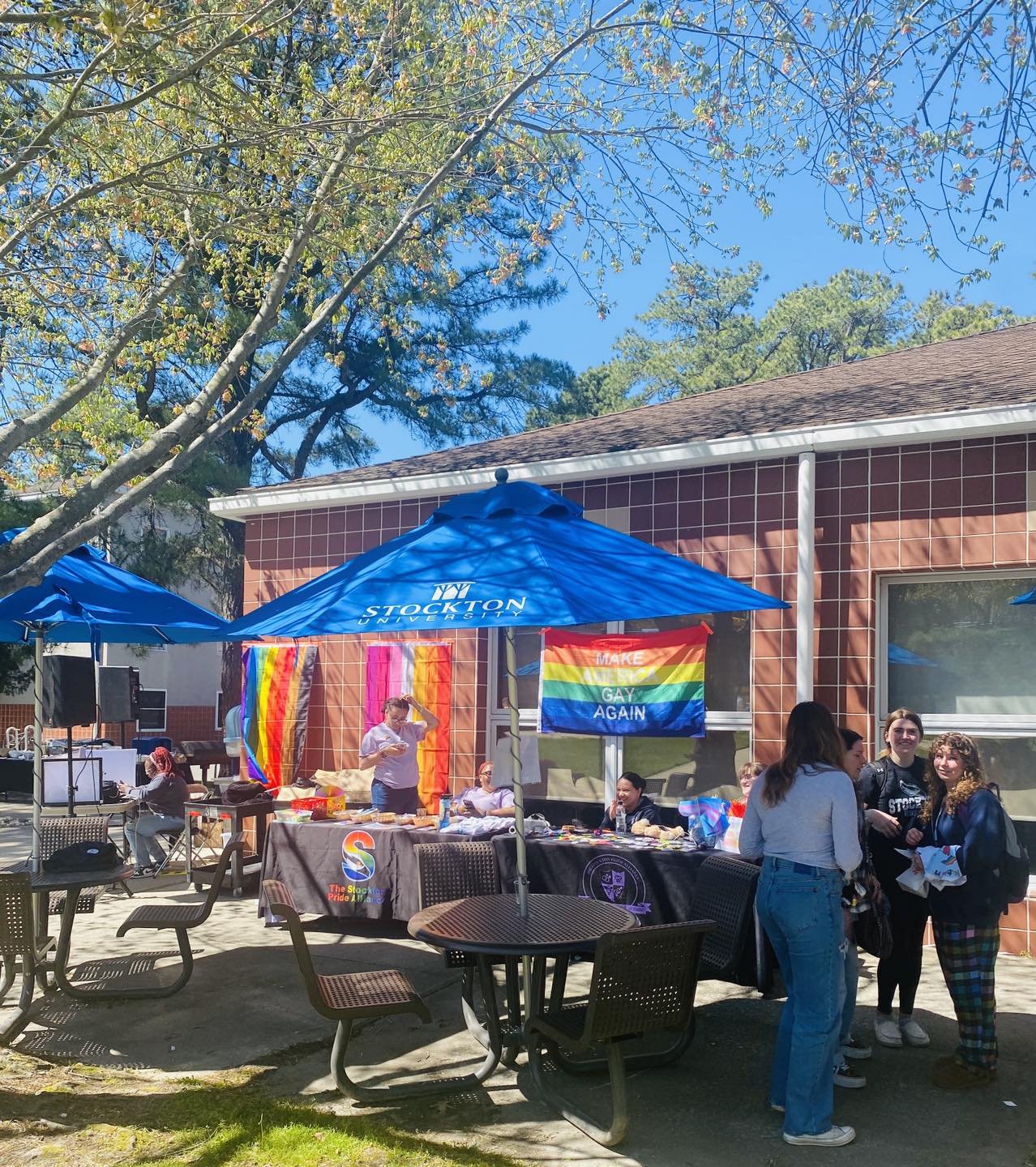 Super cool connecting with the queer Stockton population with ACQA today. So beautiful to see queer youth out and about curating a space for LGBTQIA+ presentation. This event was put together by the Pride Alliance of Stockton University; where the St