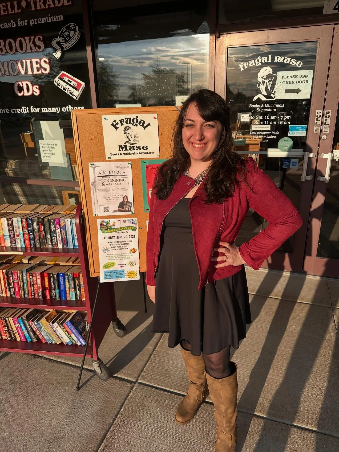 What an amazing event! I met so many great people today and had a blast talking about my book and fantasy in general.

Shout outs to Charles, Alex, Savannah, Mye, Hanan, Arthur, Christian and Matthias. It was great meeting you and chatting! Thank you