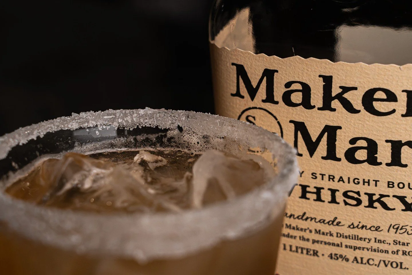 [Pour it Strong]
#MakersMark @mcgirksirishpub