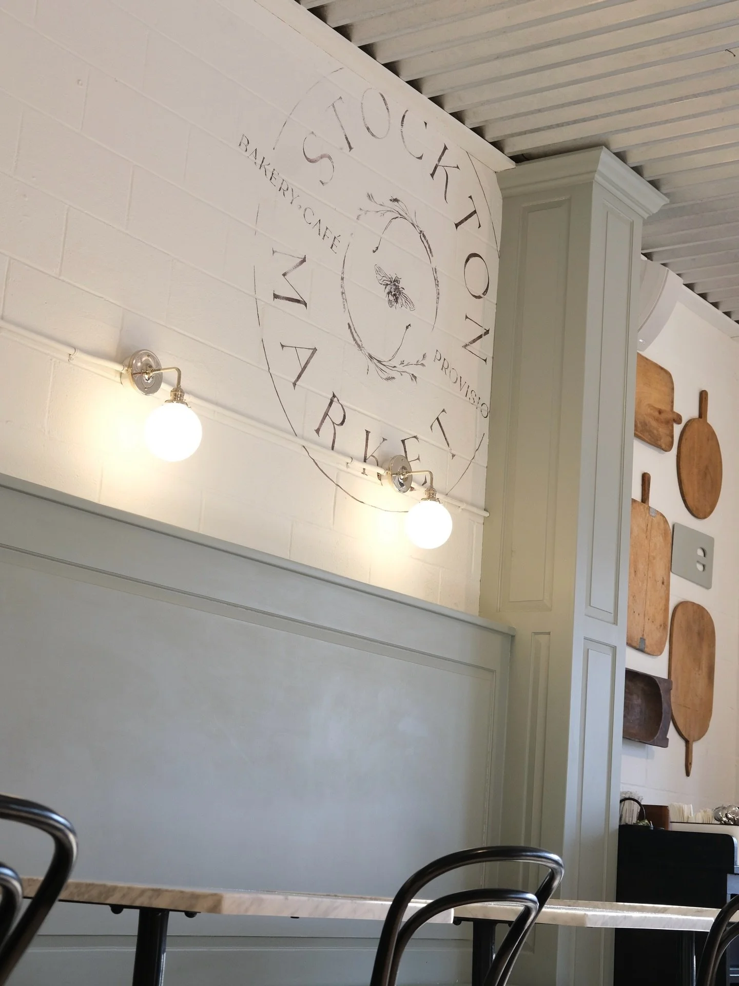 The morning glow of the cafe, waiting for the hustle and bustle of the day ☀️ we&rsquo;re here for you bright and early, as always, at 8 am!