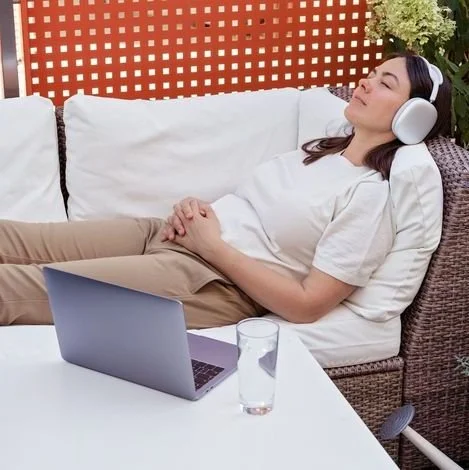 Past-Life Hypnotherapy: A 3-Session Exploration