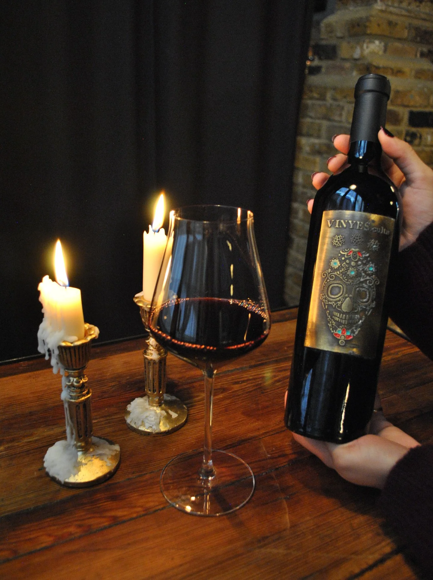 Open if you dare ⚰️ Meet the Vinyes Ocults Malbec - mysterious, dark, luscious, and intriguing 🍷💀

Shop in stores or online using the link in our bio

#HalloweenWine #SomethingWickedThisWayPours #VinyesOcults #DarkAndDelicious #MalbecMagic #WineWit