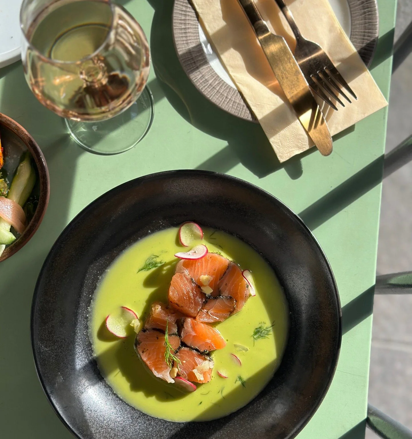 After-Work Nibbles &amp; Tipples ☀️ Skip rush hour and sip ros&eacute; on our secluded and sun-soaked terraces serving over 500 organic tipples and spring nibbles 🍾 Book Now

#afterworkdrinks #terraces #terracevibes #terraceseason