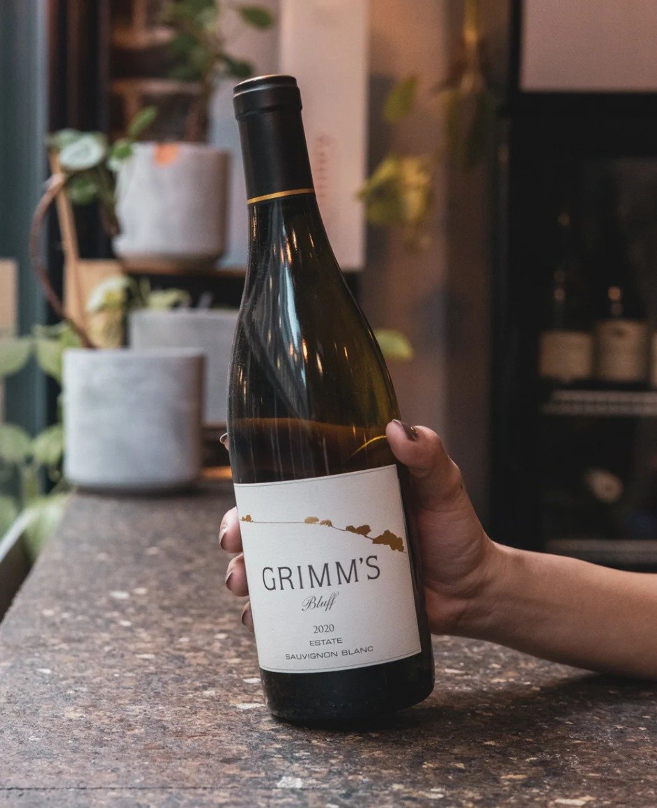 Happy Sauvignon Blanc Day ✨ We&rsquo;re celebrating with some of our top picks 🍷

Did you know Sauvignon Blanc may be a New Zealand and California favourite, but it actually hails from the Loire and Bordeaux regions of France 🇫🇷🍇 It&rsquo;s also 