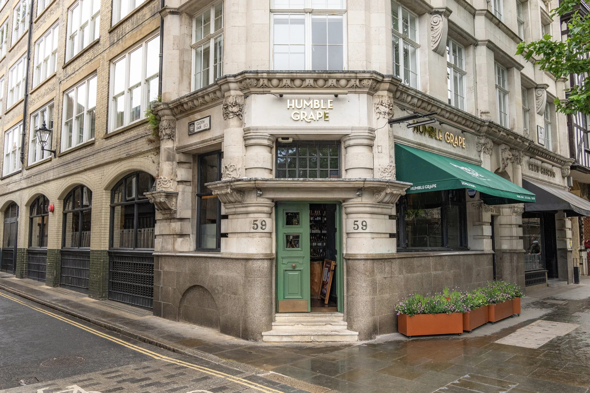 The Humble Grape Smithfield corner building on Cloth Fair, near Smithfield Market.