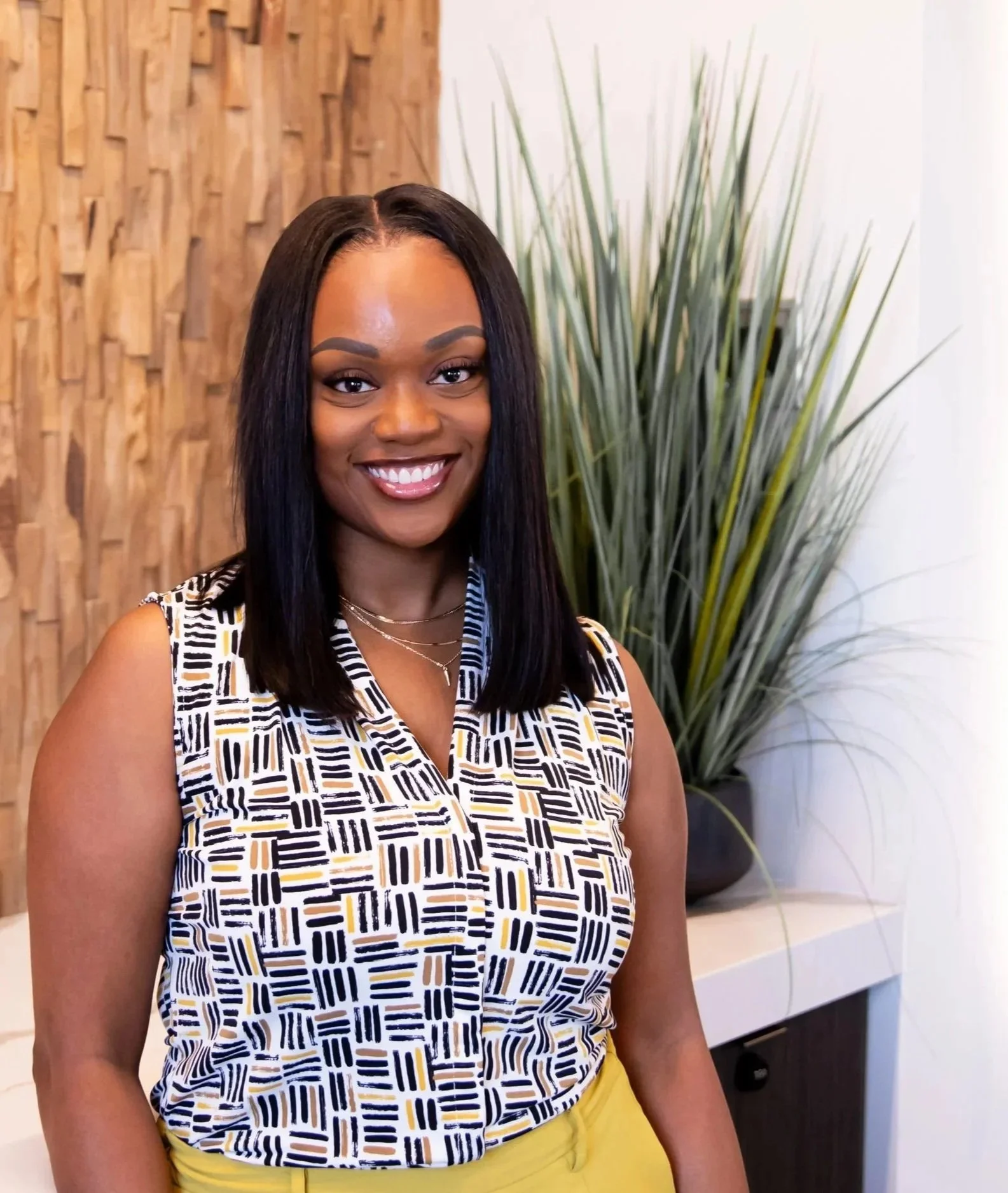 Jia Cross: LSW, Therapist