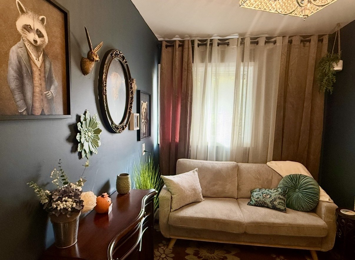 greenwood, greenwood office complex, therapy, in-person session, therapist, LSW, LCSW, counselor, counseling, anxiety, depression, trauma, ptsd