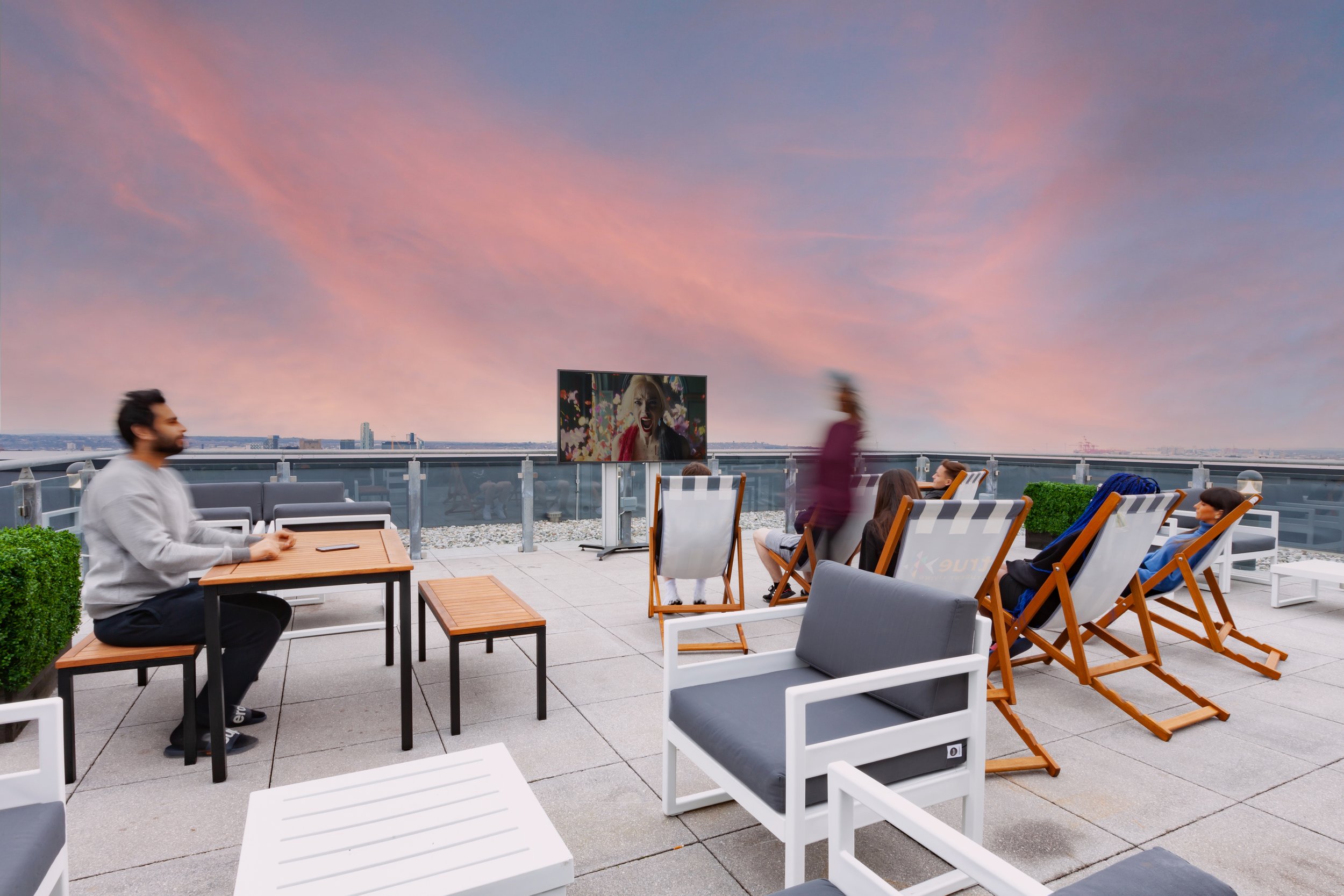 5 Roof Terrace (6).jpg
