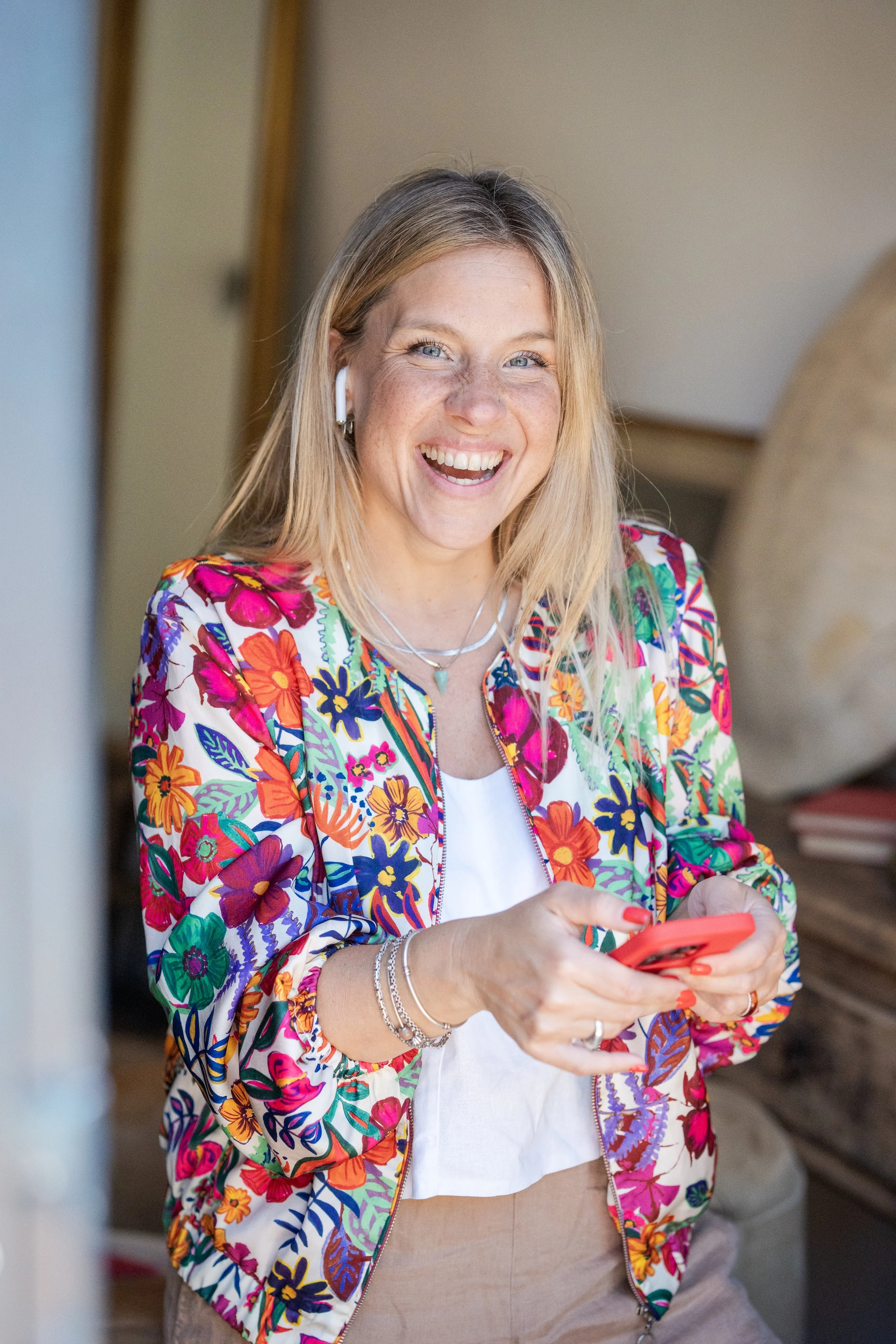 Paula Torraco - boutique coaching practice for founders, leaders and seekers. Human Design, 1:1 coaching, and team workshops. Based in Amsterdam, working globally.