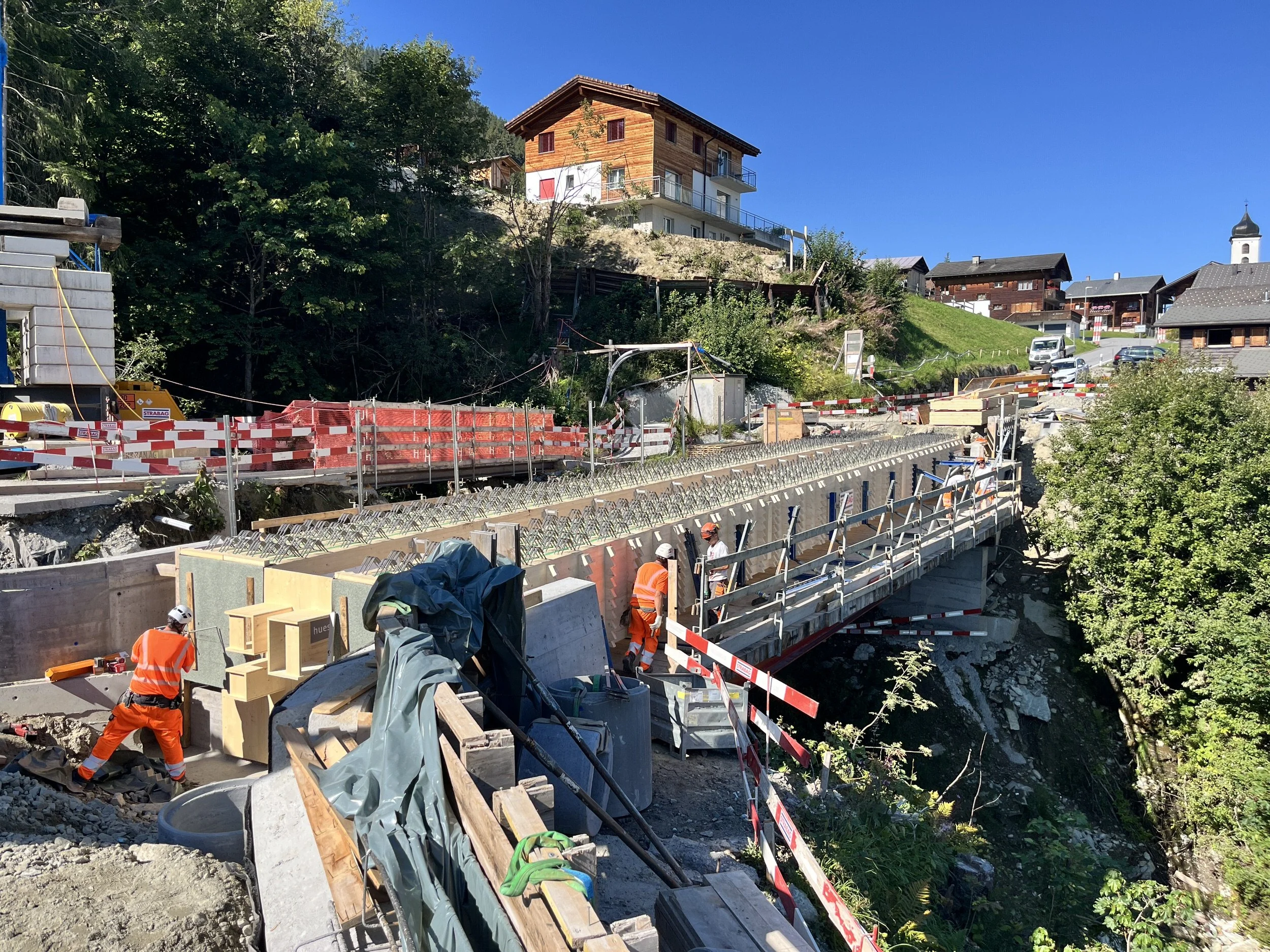 BPAG_News_Holz_Obersaxen_04.JPG