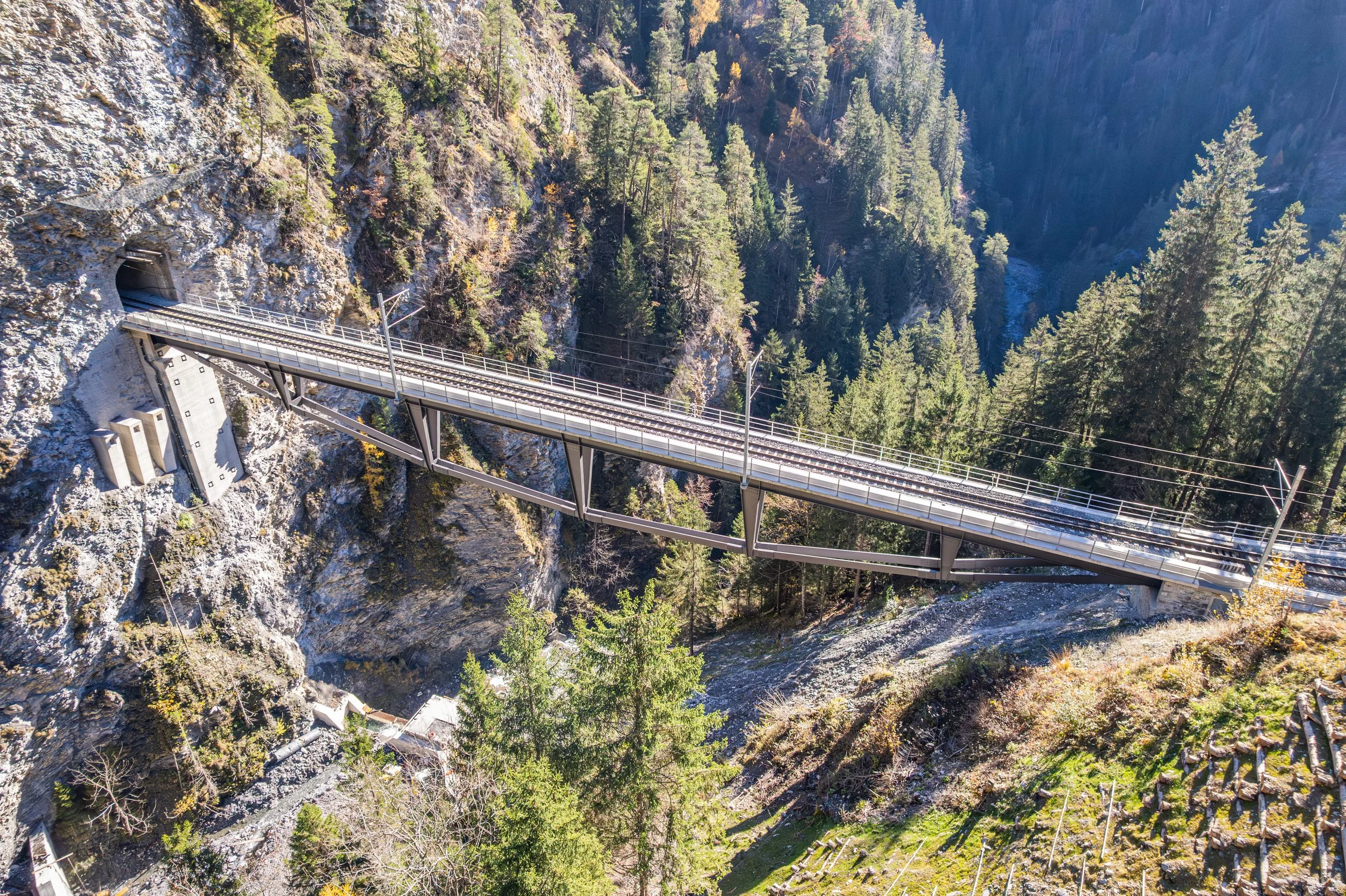 Baenziger_20598_Bruecke_Arosa_Castielerviadukt_11_2500px.jpg