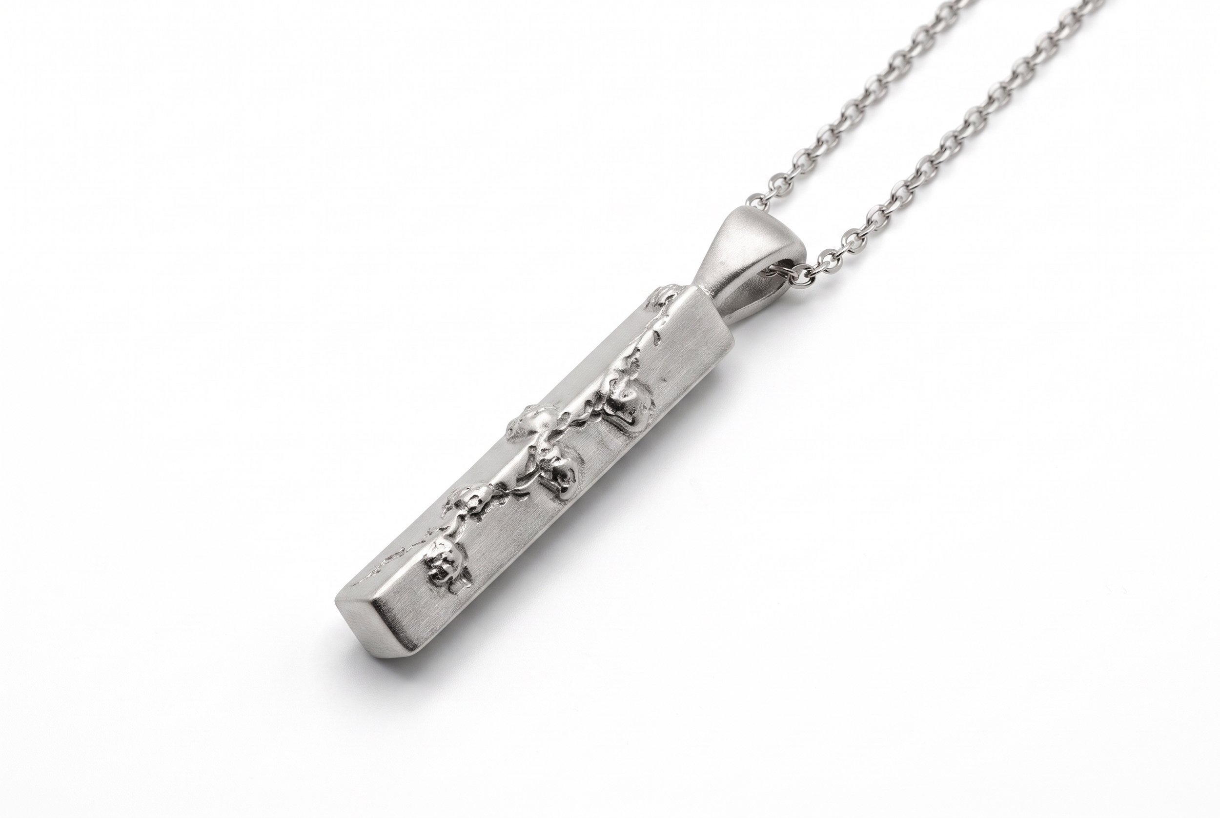 The Climbing Vine Pendant