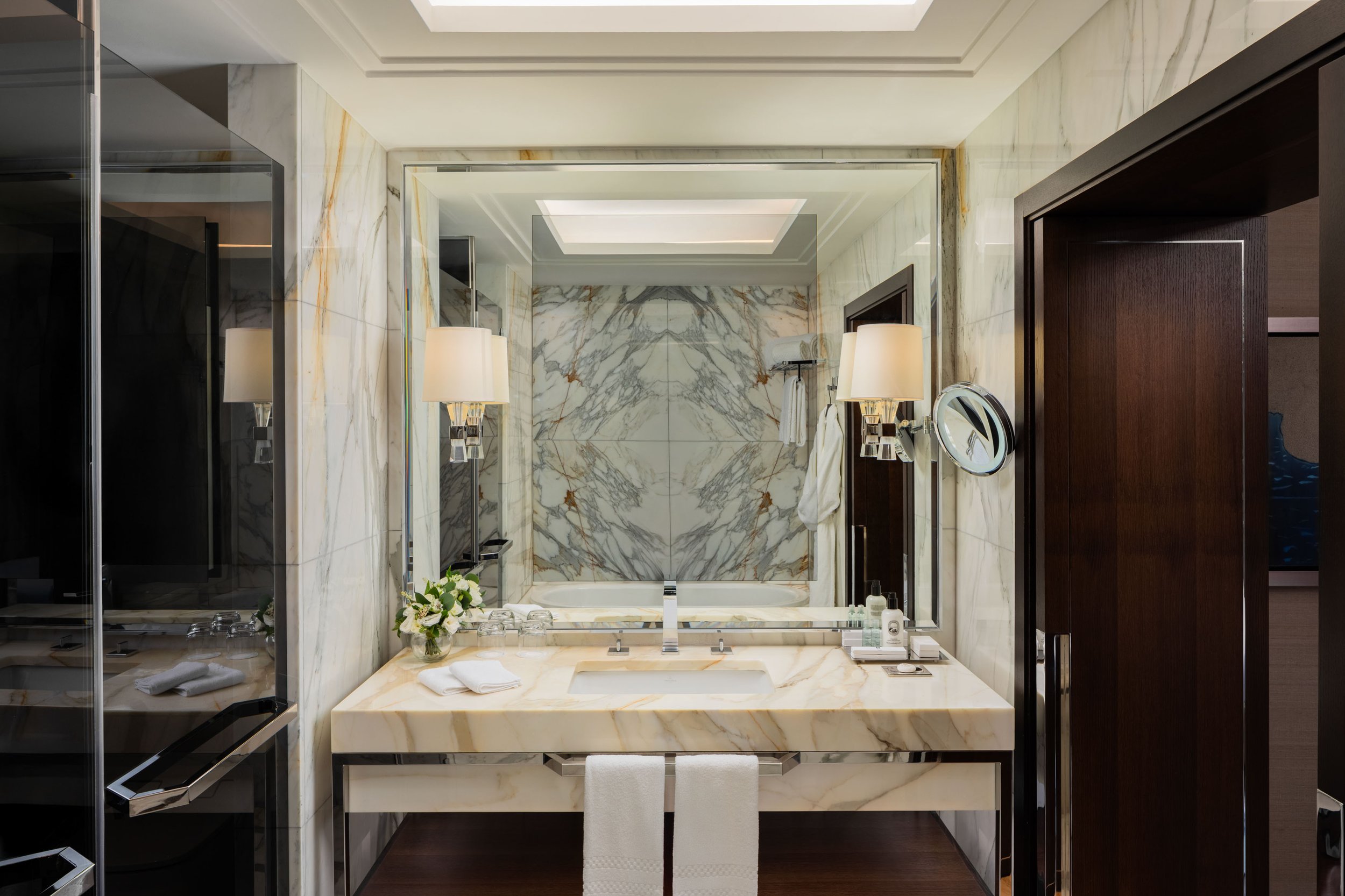 Al Habtoor Hotel - Images 09- by gregimages.jpg