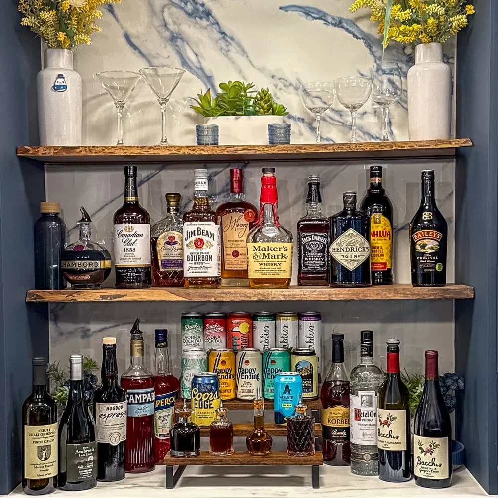 HWH Backbar with Liquor 1x1 Compressed 1000w 20251124.jpg