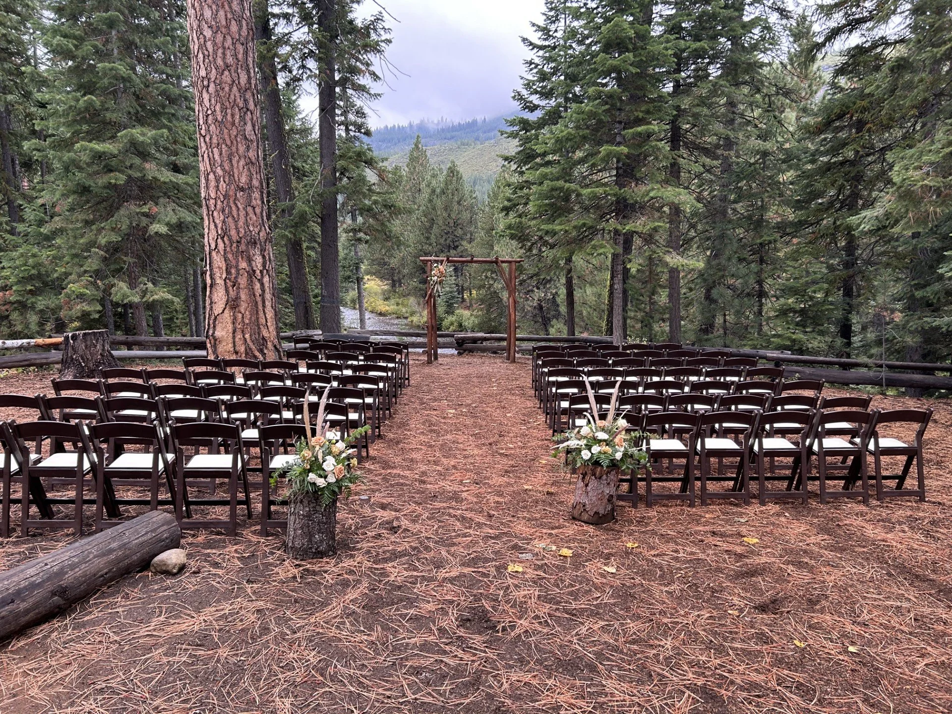 event-elegance-central-Oregon-wedding-rentals-1.jpeg