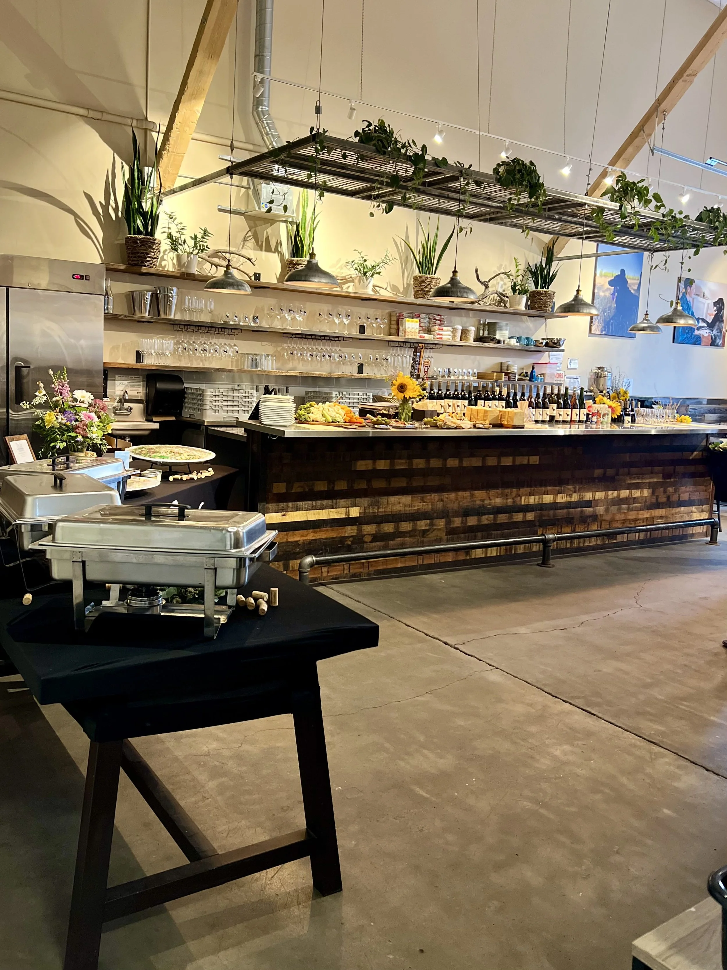 bend-wine-bar-Oregon-social-space-10.jpg